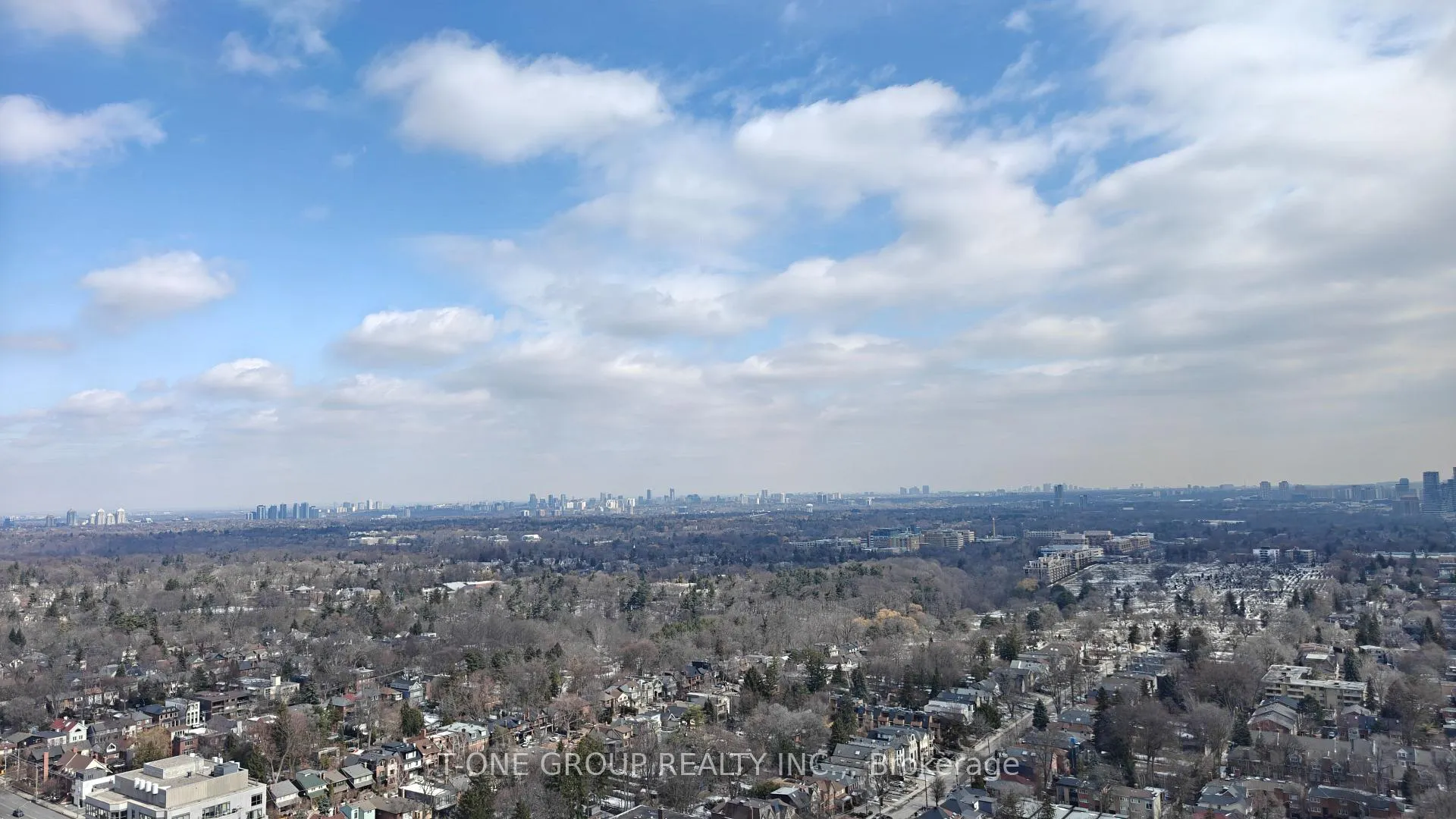 Photo 1 of Unit 3111, 110 Broadway Avenue, Toronto, Mount Pleasant West — HOMEH