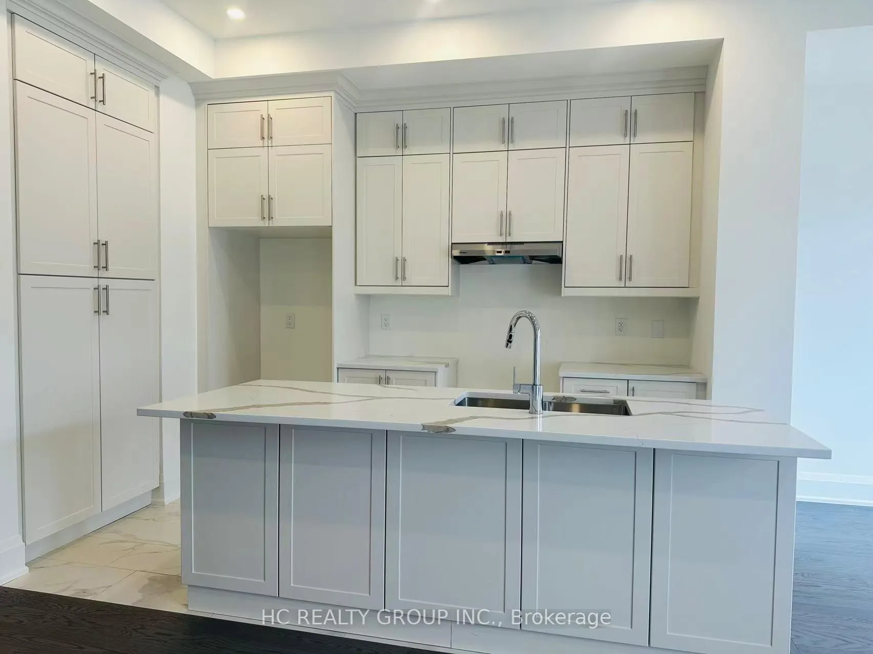 Photo 2 of 3303 Azam Way, Oakville, Glenorchy — HOMEH