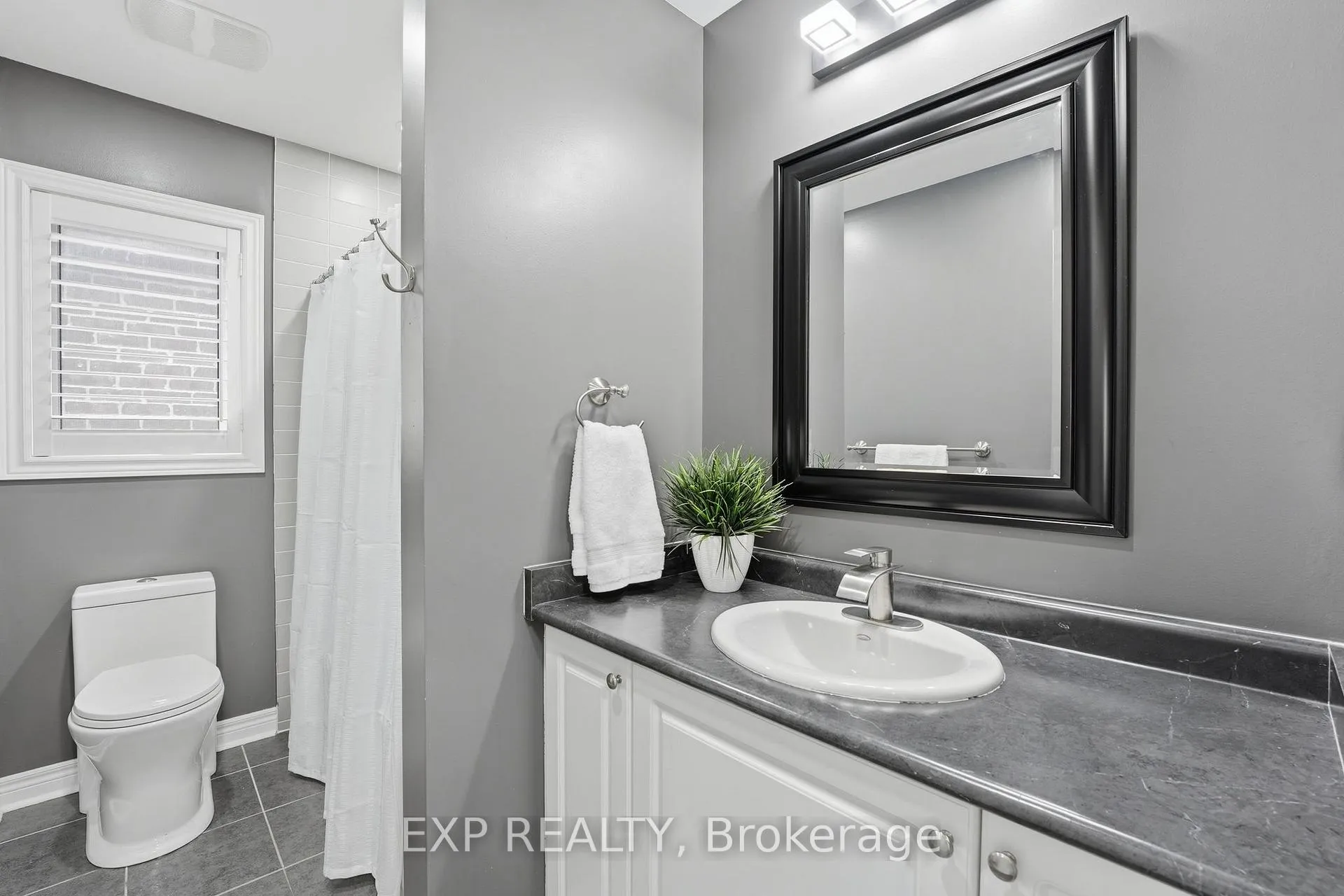 Photo 19 of 44 Willoughby Way, New Tecumseth, Alliston — HOMEH