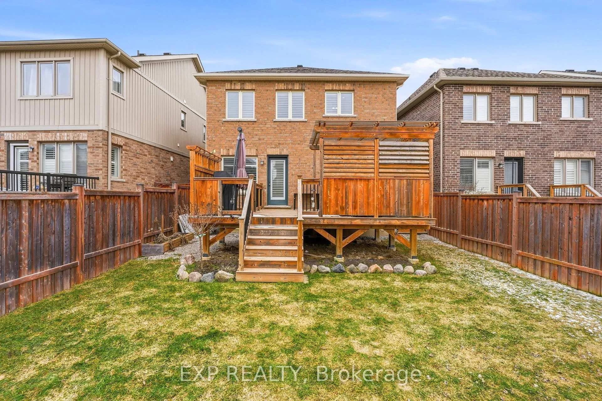 Photo 28 of 44 Willoughby Way, New Tecumseth, Alliston — HOMEH