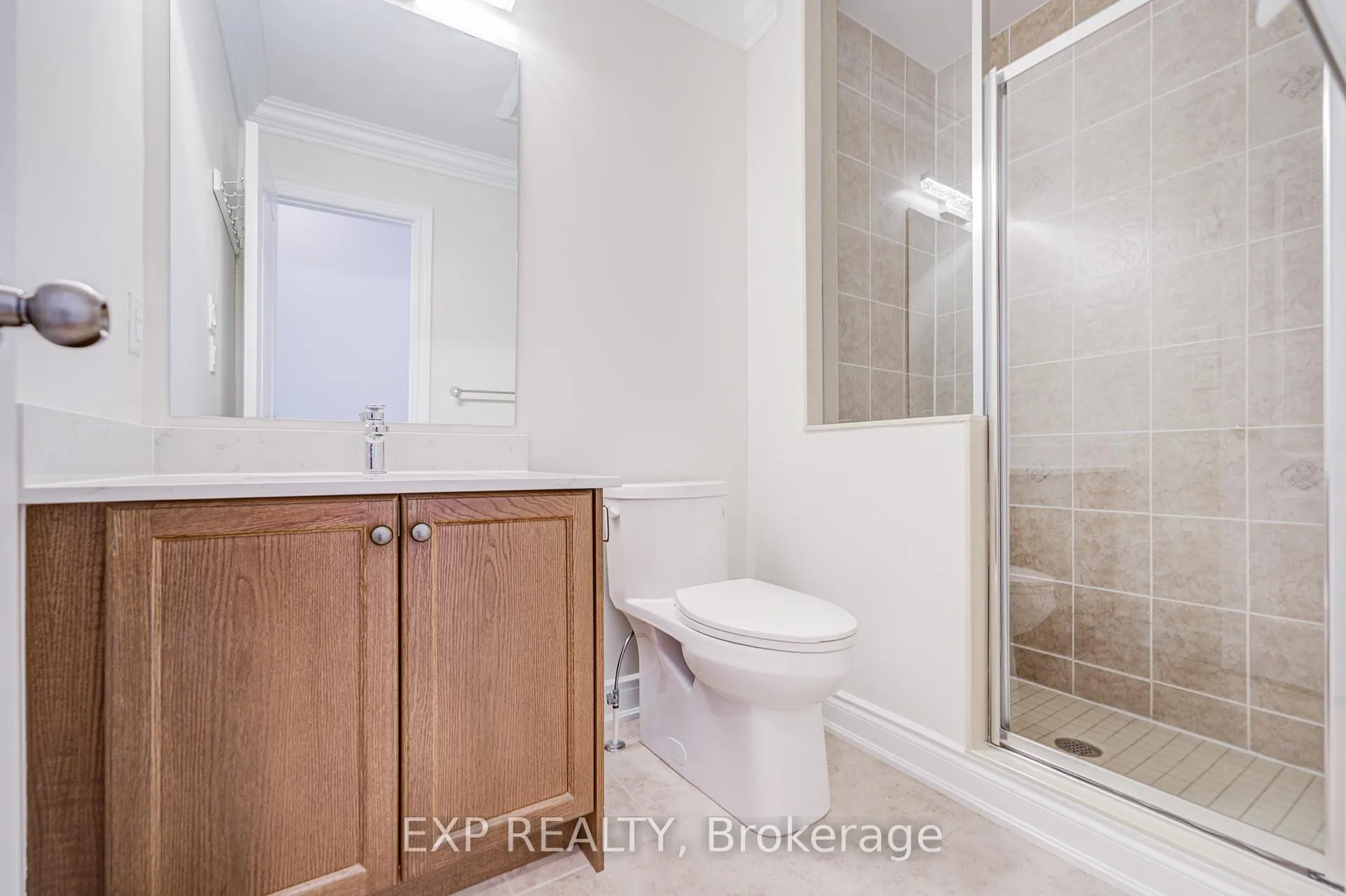 Photo 27 of 92 William Saville Street, Markham, Unionville — HOMEH