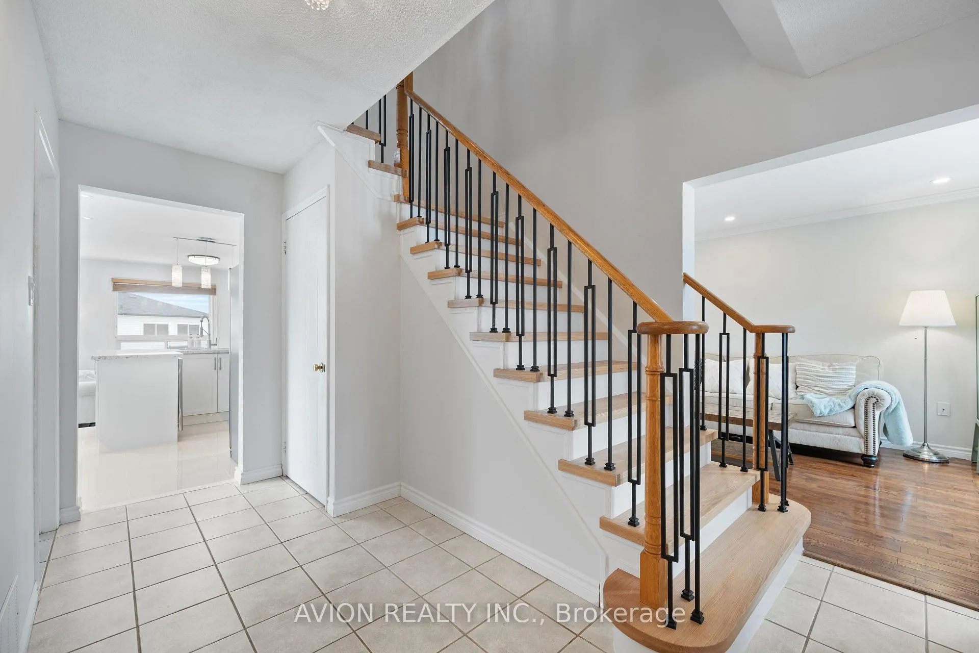 Photo 19 of 1608 Dellbrook Avenue, Pickering, Brock Ridge — HOMEH