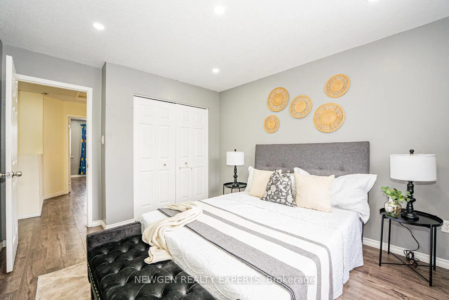 Photo 33 of 1465 Old Zeller Drive, Kitchener, Grand River South — HOMEH