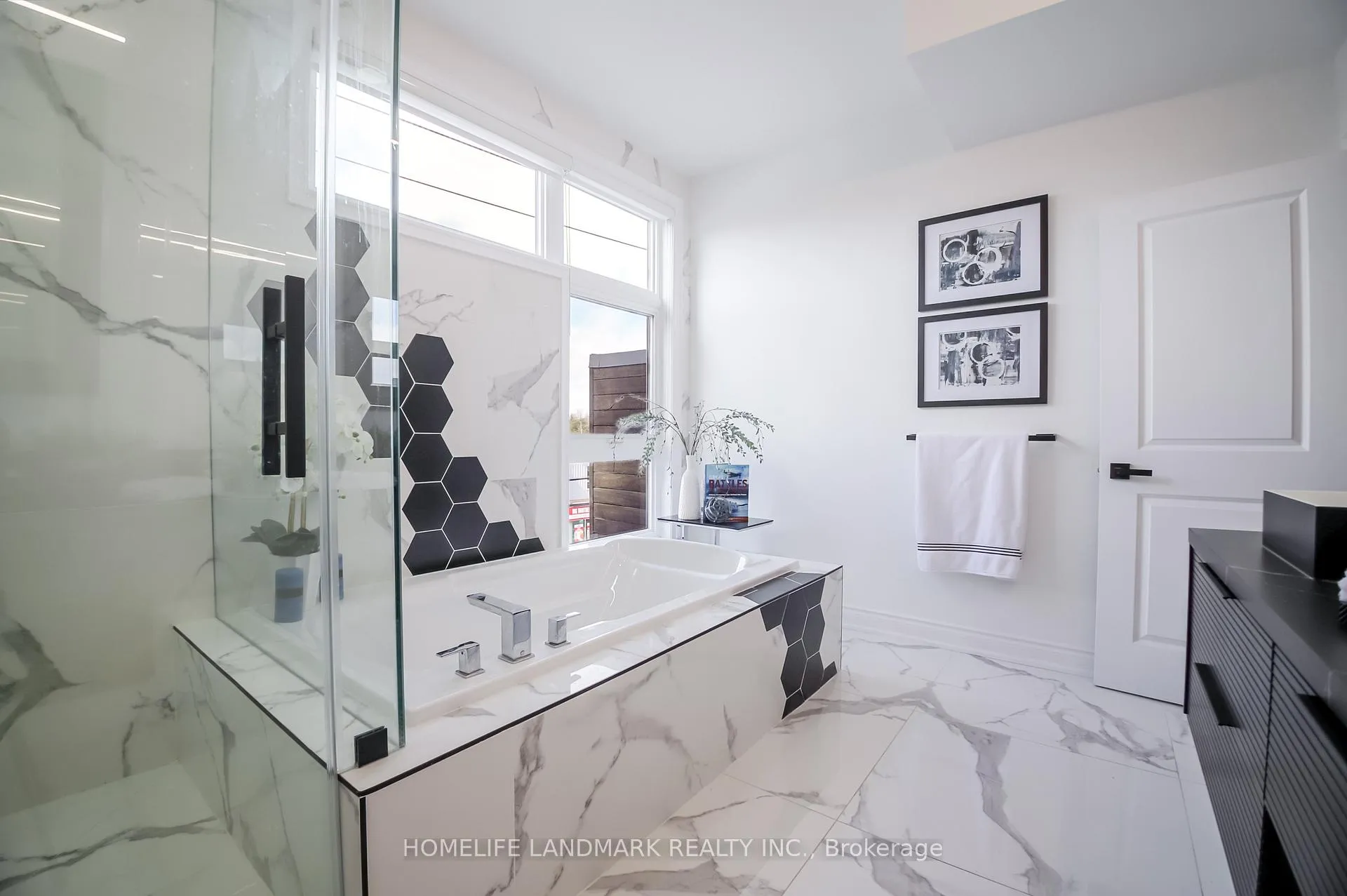 Photo 22 of 1733 Kingston Road, Scarborough, Birchcliffe-Cliffside — HOMEH