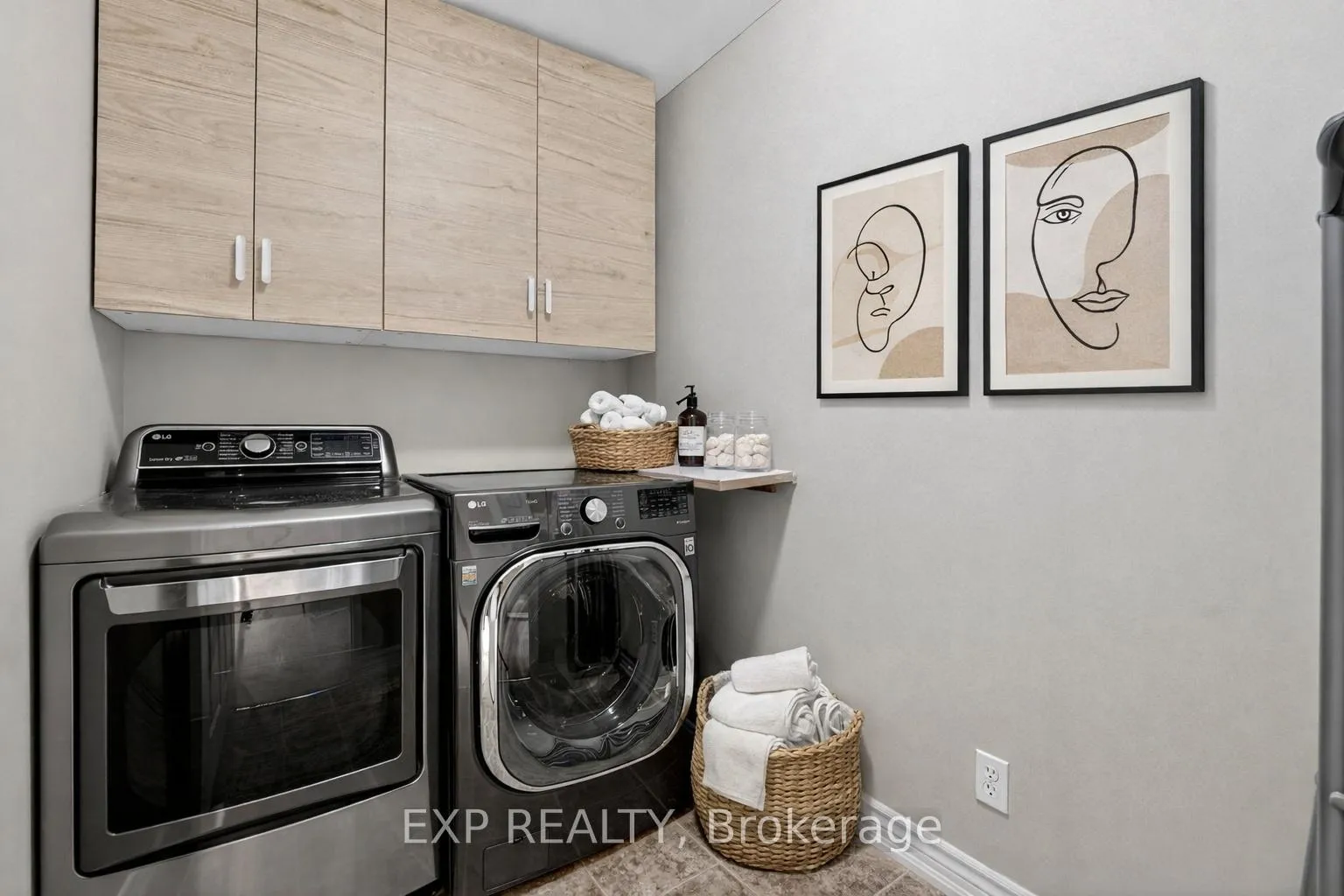 Photo 26 of 1230 Macinally Court, Oshawa, Pinecrest — HOMEH