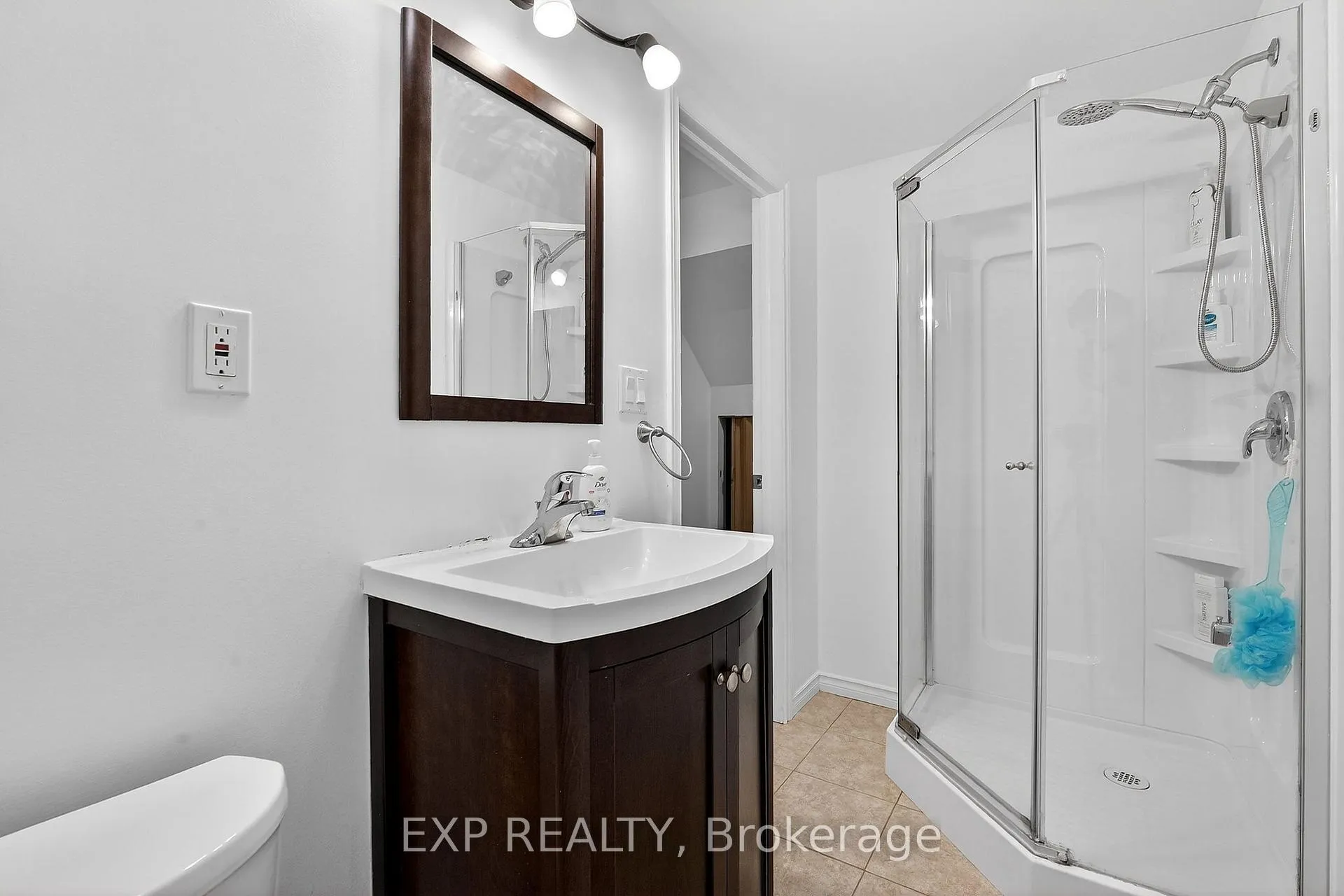 Photo 34 of 1230 Macinally Court, Oshawa, Pinecrest — HOMEH