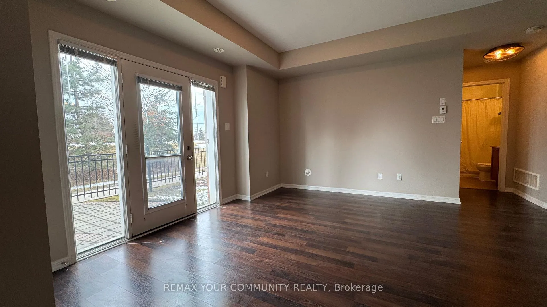 Photo 5 of 15949 Bayview Avenue, Aurora, Bayview Northeast — HOMEH