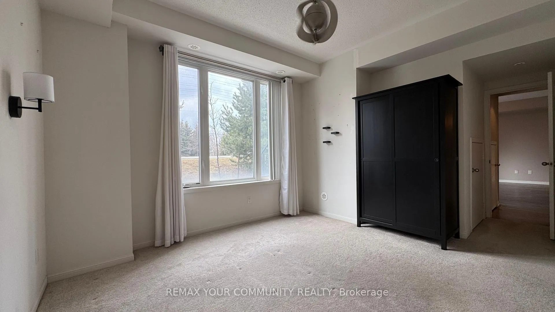 Photo 9 of 15949 Bayview Avenue, Aurora, Bayview Northeast — HOMEH