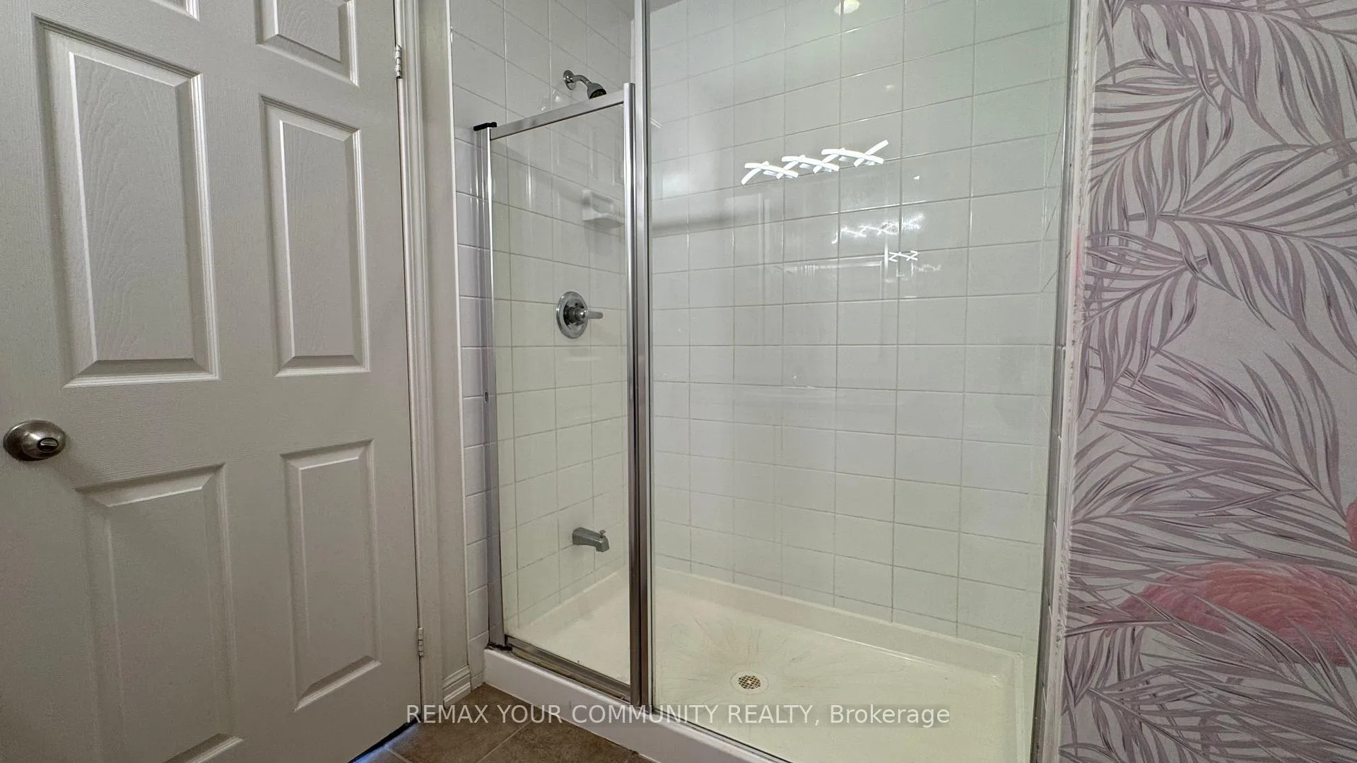 Photo 14 of 15949 Bayview Avenue, Aurora, Bayview Northeast — HOMEH