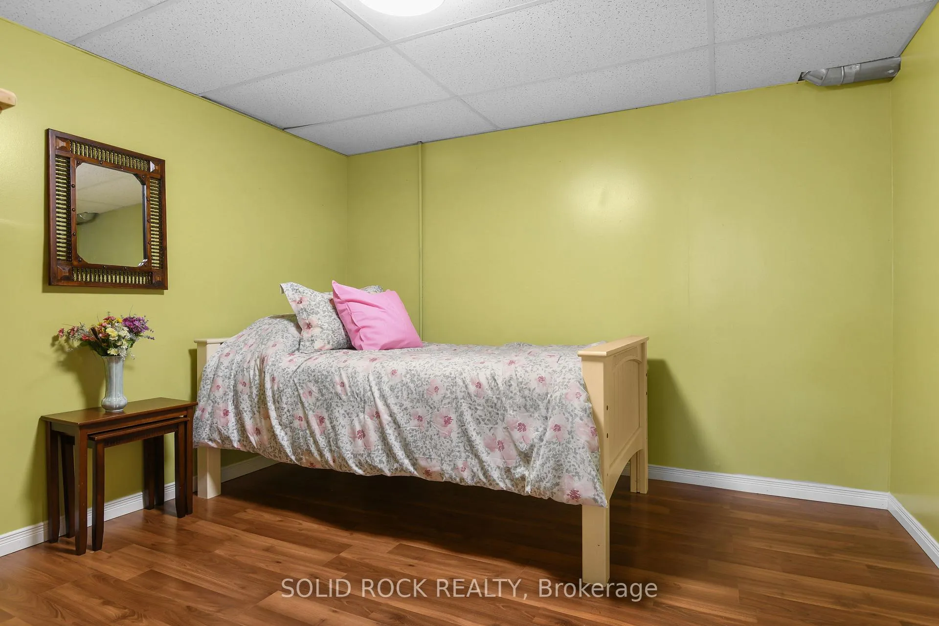 Photo 26 of 127 Edward Street S, Arnprior — HOMEH