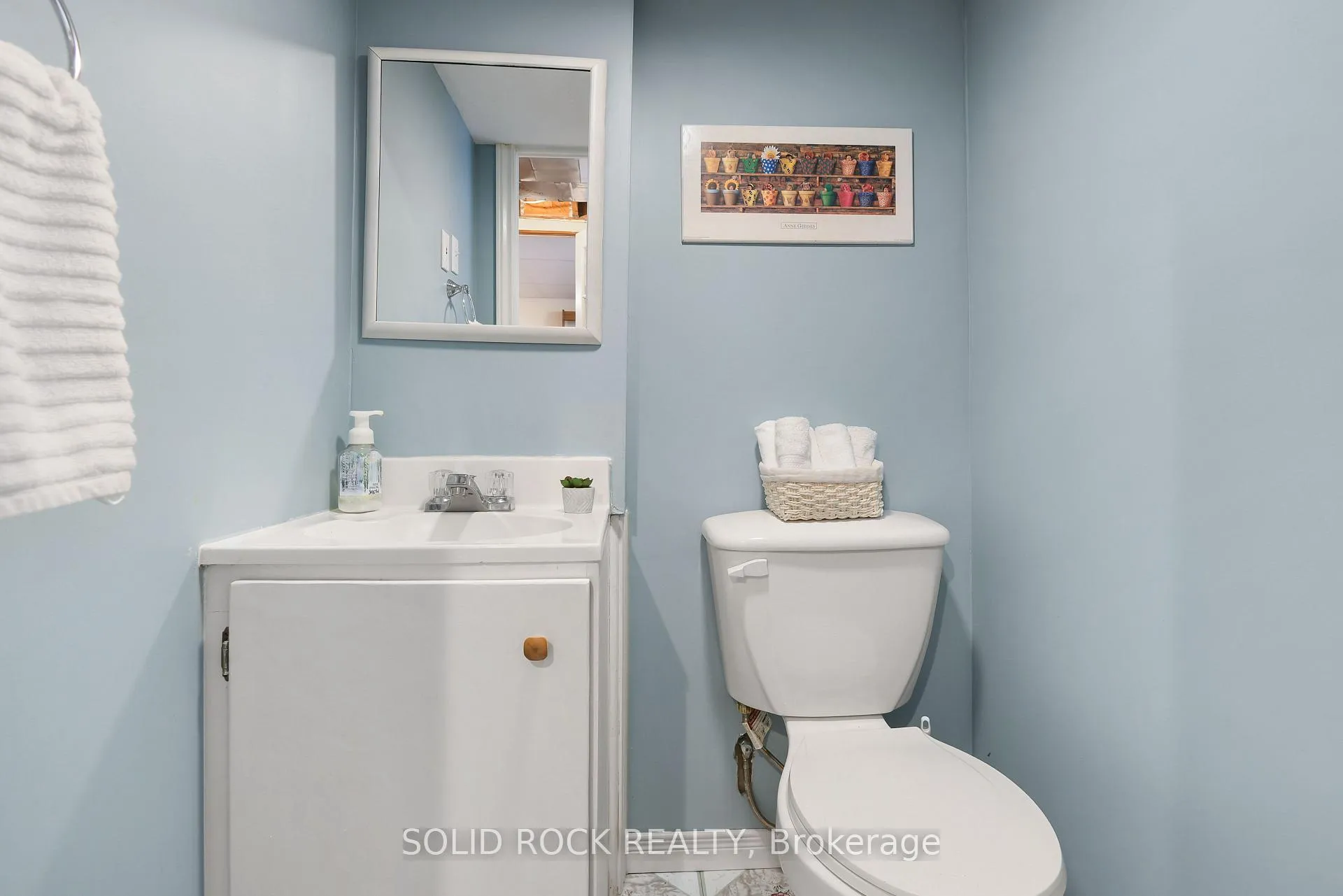Photo 27 of 127 Edward Street S, Arnprior — HOMEH