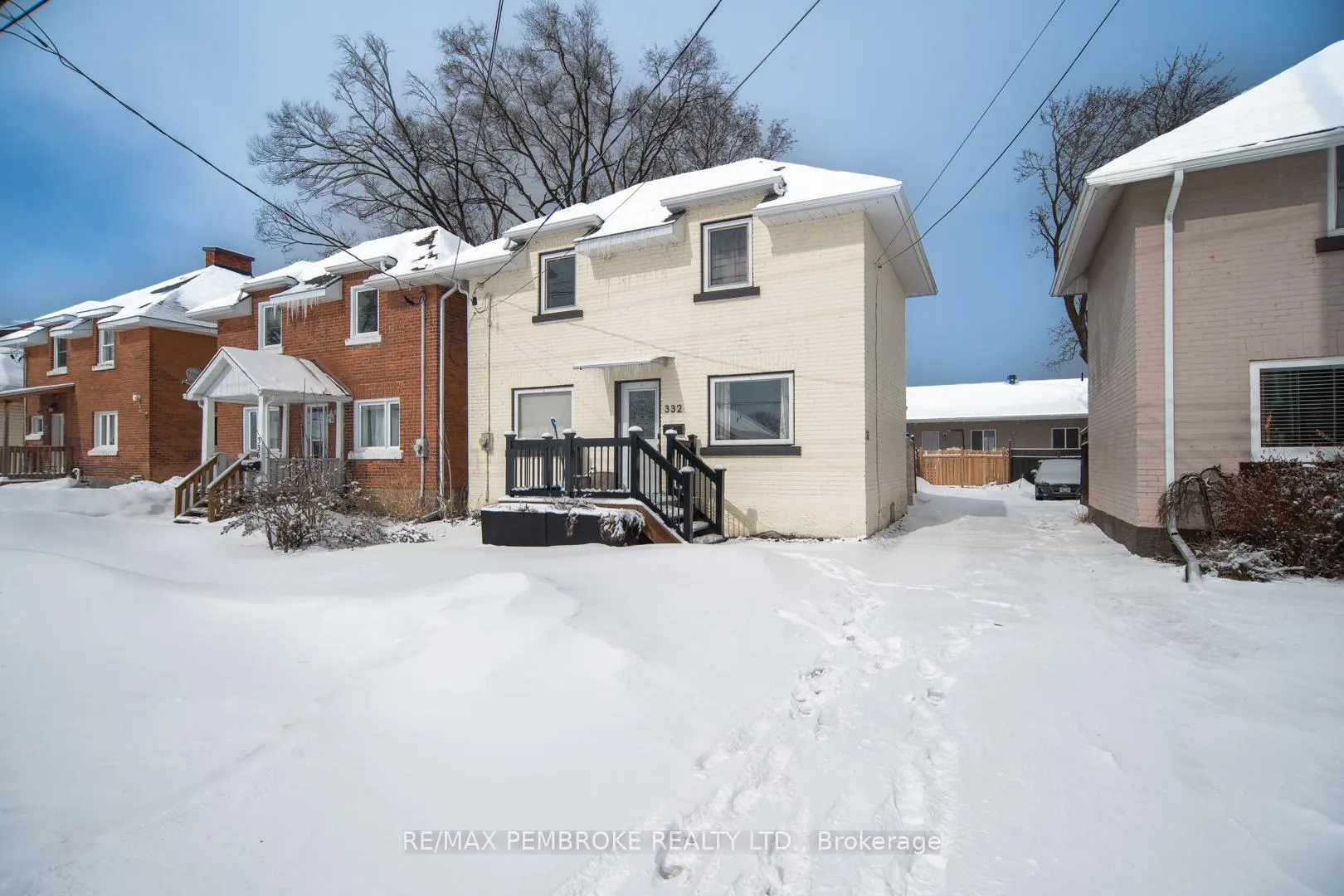 Photo 1 of 332 Third Avenue, Pembroke — HOMEH