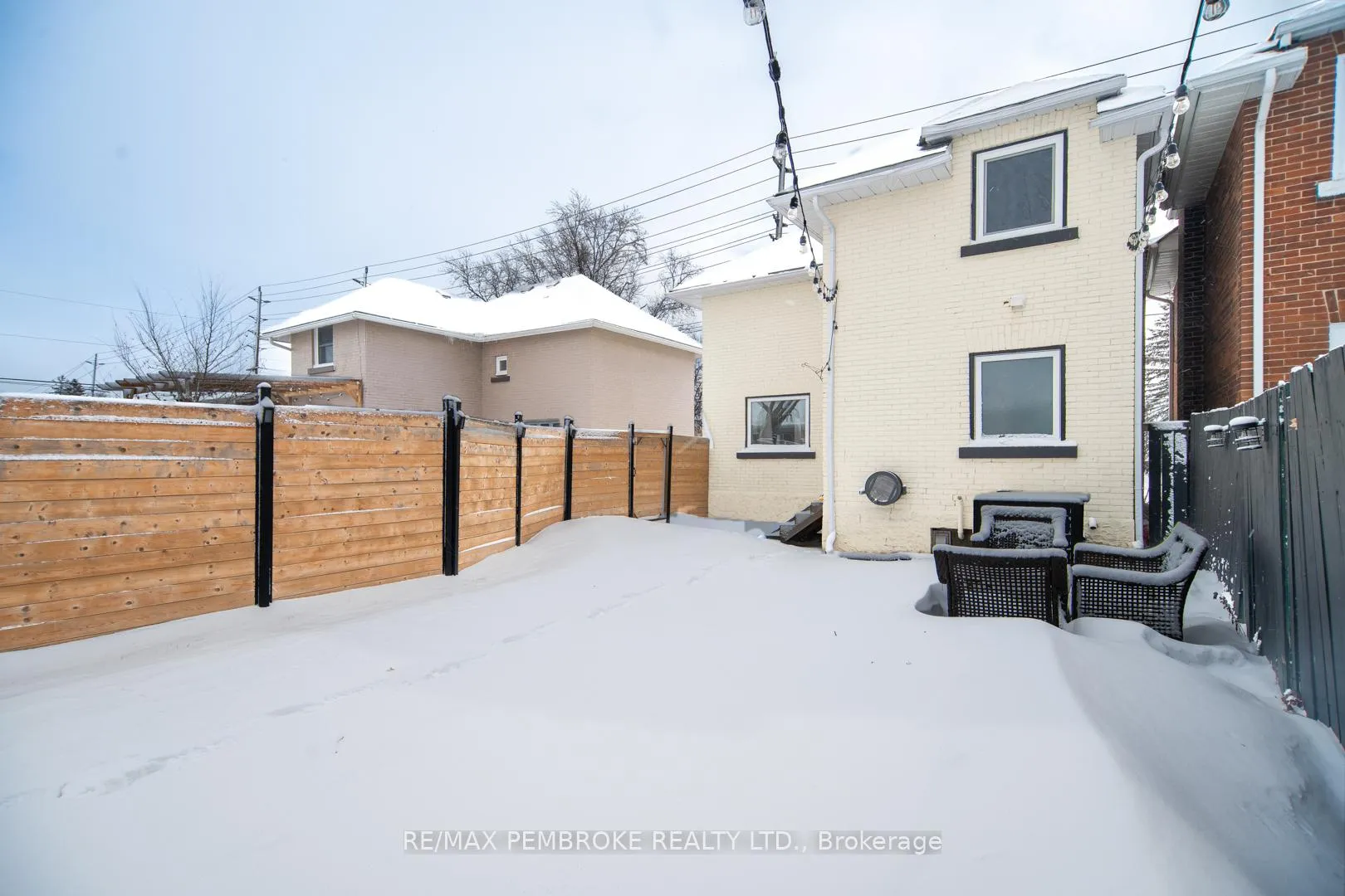 Photo 25 of 332 Third Avenue, Pembroke — HOMEH