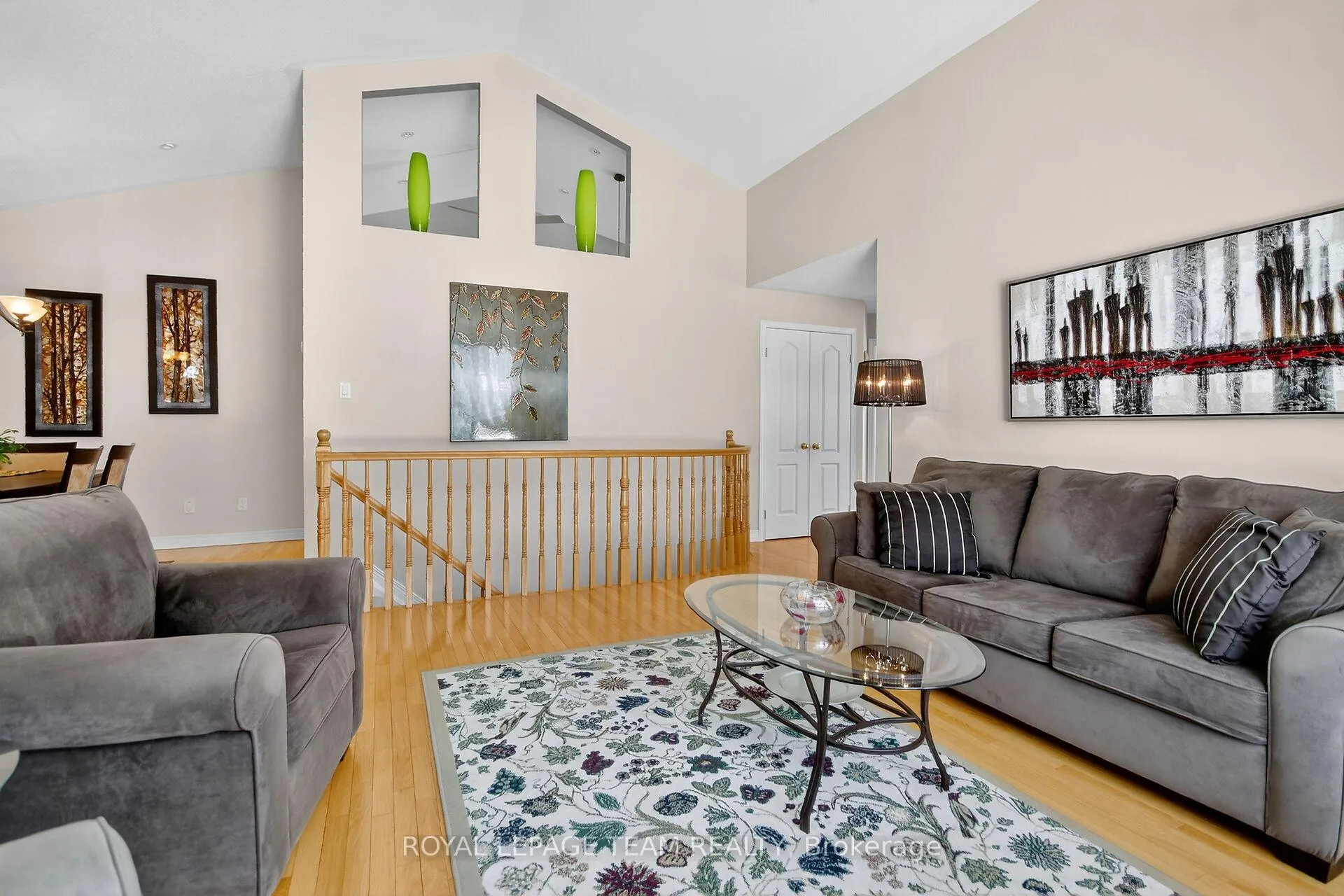 Photo 10 of 20 Nighthawk Crescent, Ottawa, Kanata - Bridlewood — HOMEH