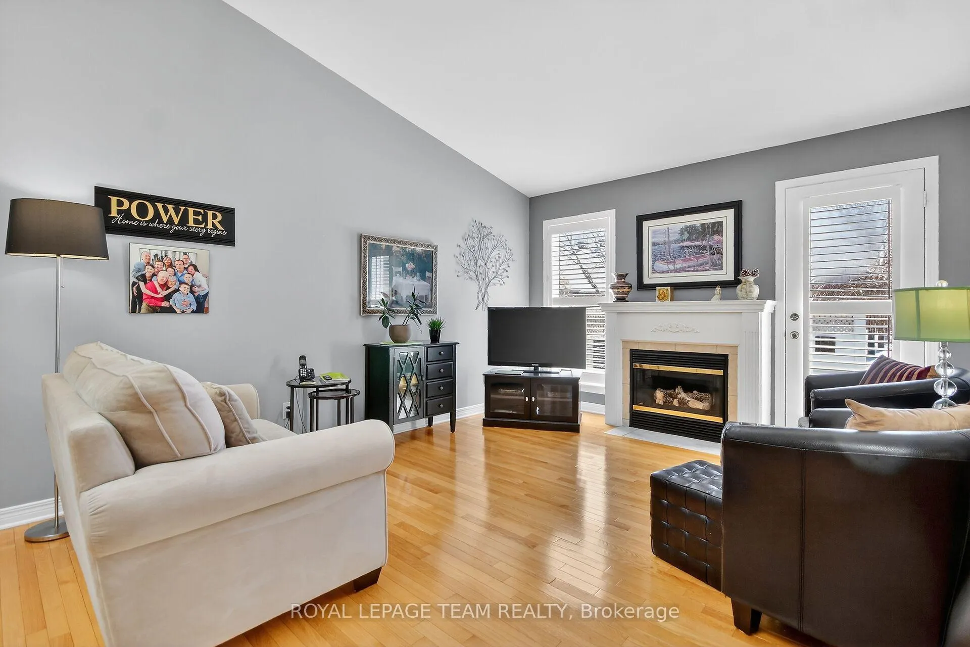 Photo 17 of 20 Nighthawk Crescent, Ottawa, Kanata - Bridlewood — HOMEH
