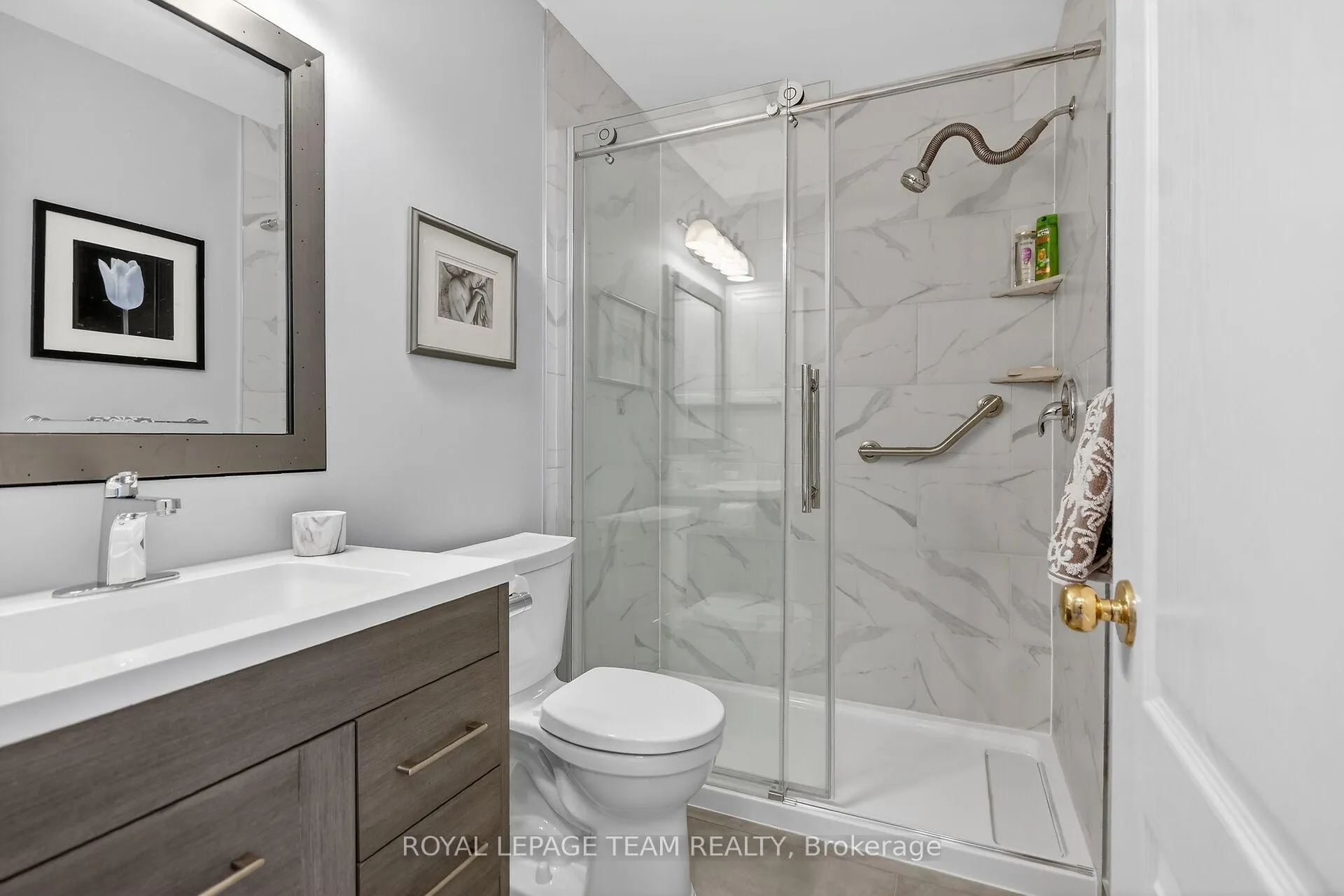 Photo 22 of 20 Nighthawk Crescent, Ottawa, Kanata - Bridlewood — HOMEH