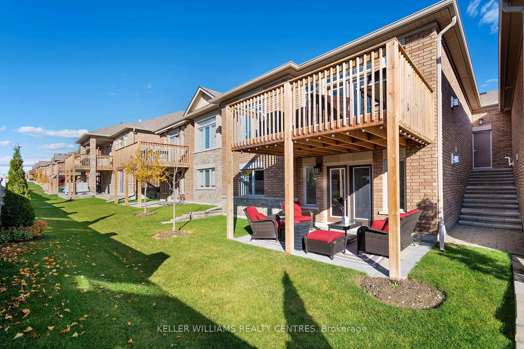 Photo 4 of Unit 27, 58 Summerhill Drive, New Tecumseth, Rural New Tecumseth — HOMEH