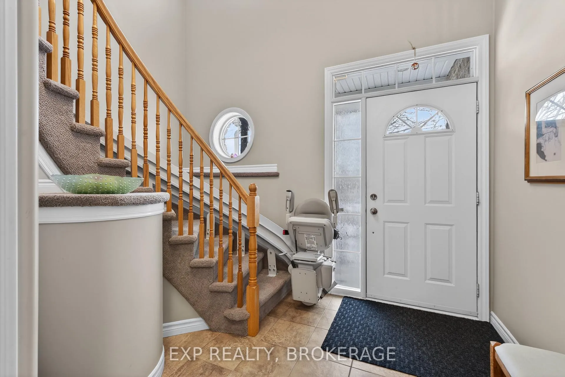 Photo 4 of 1418 Stoneridge Drive, Kingston, City Southwest — HOMEH