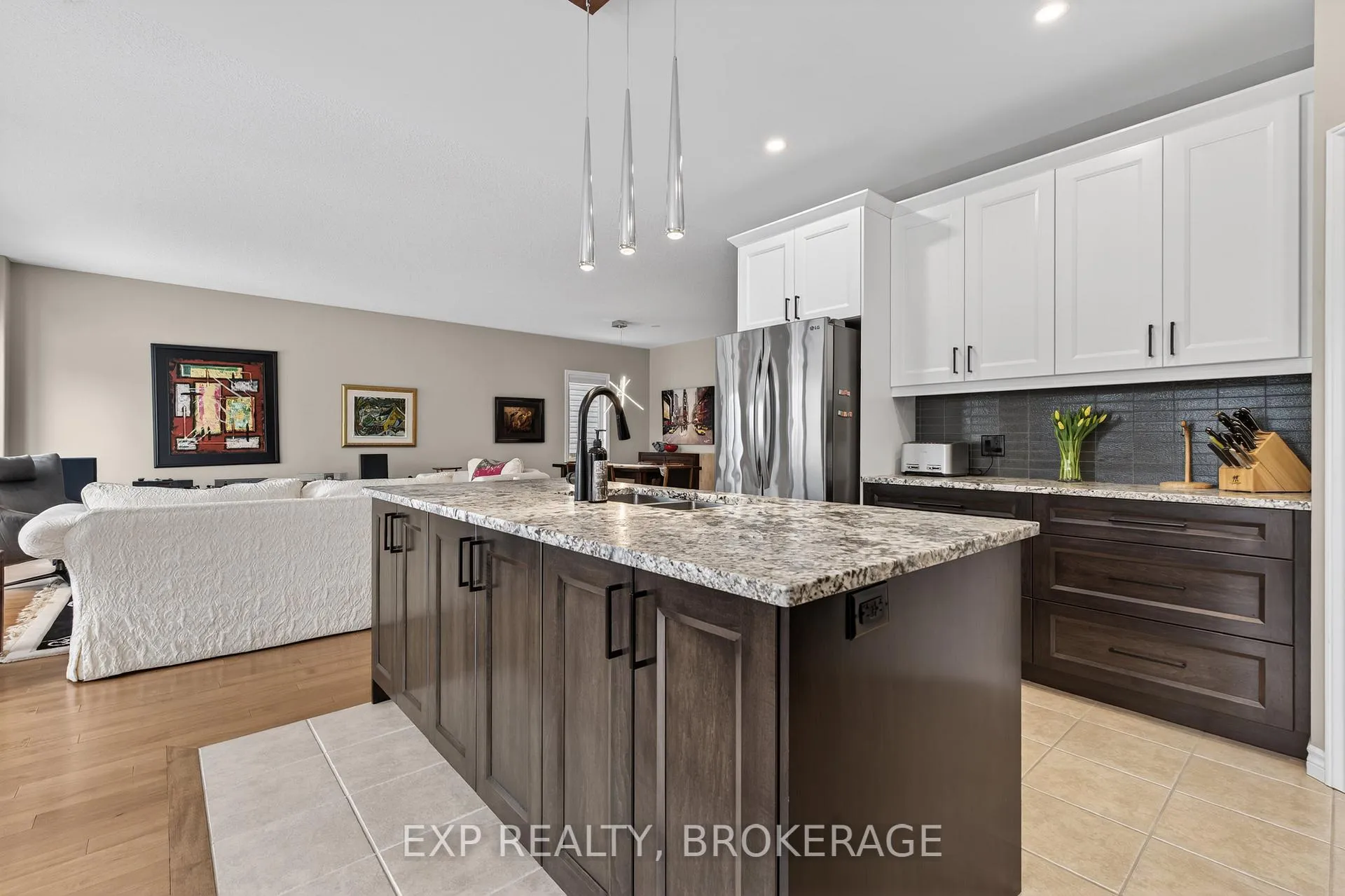 Photo 17 of 1418 Stoneridge Drive, Kingston, City Southwest — HOMEH