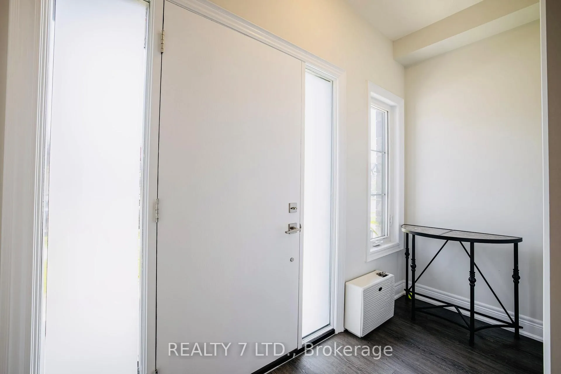 Photo 5 of 128 Susan Drive, Pelham, Fonthill — HOMEH