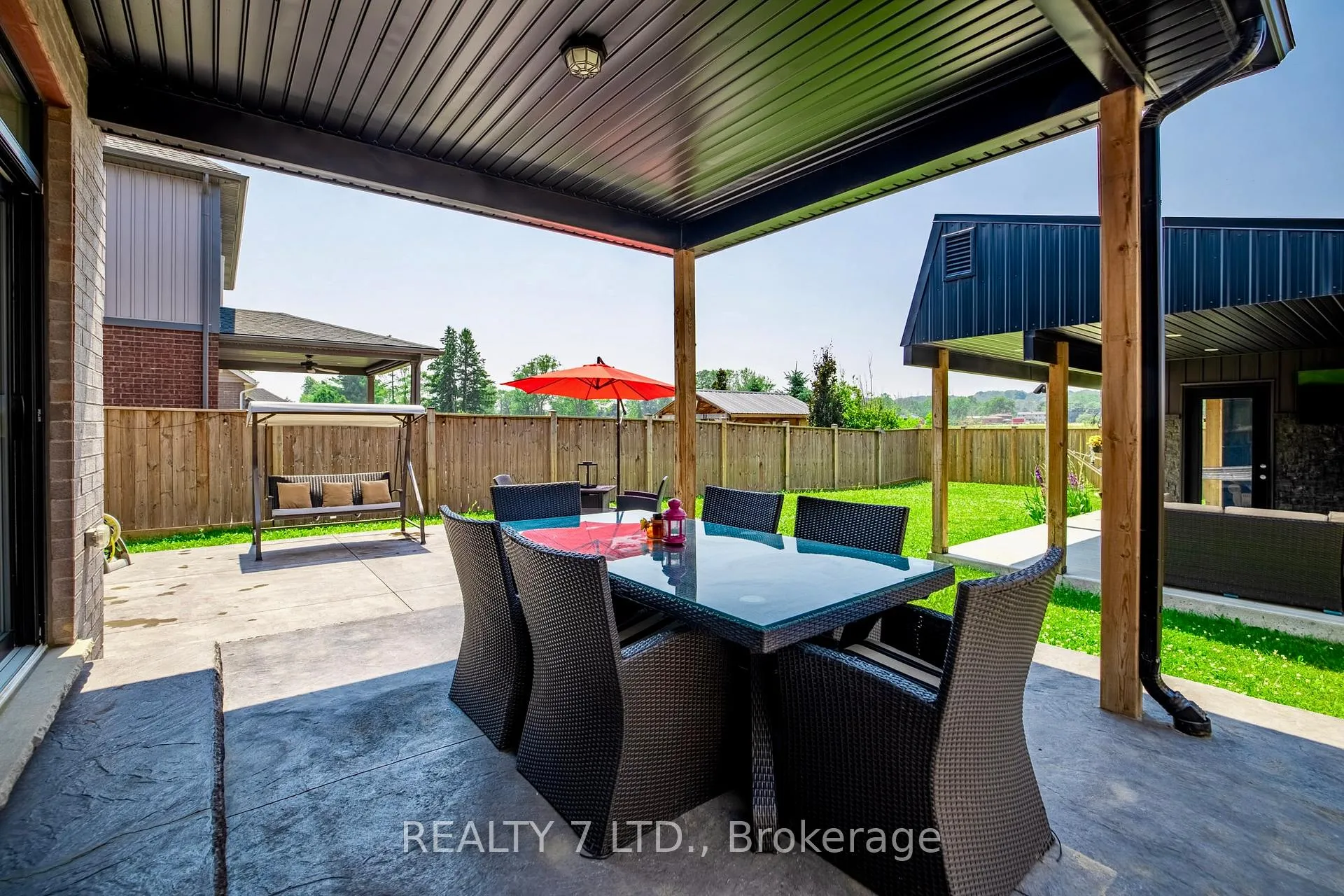 Photo 25 of 128 Susan Drive, Pelham, Fonthill — HOMEH