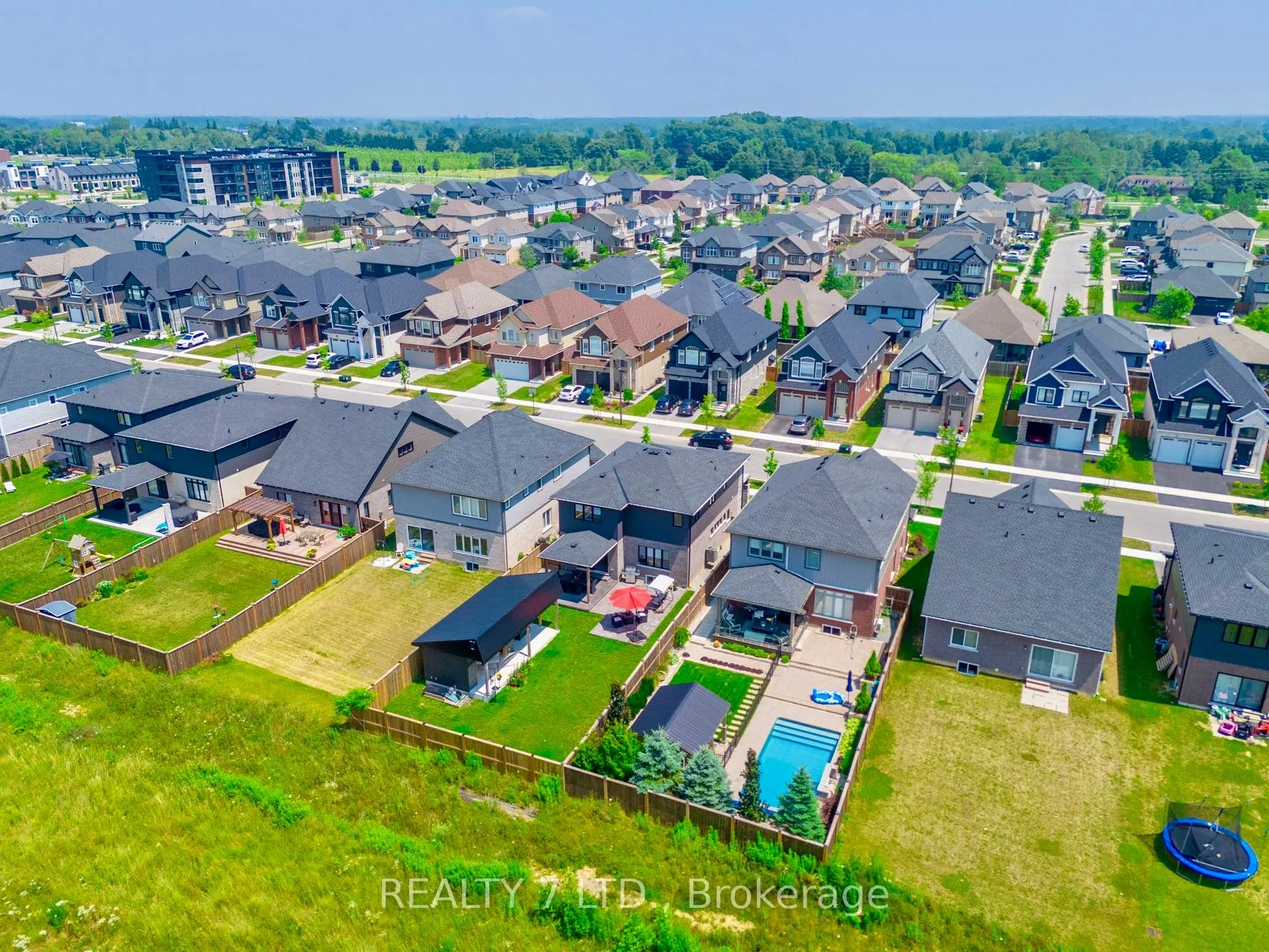 Photo 31 of 128 Susan Drive, Pelham, Fonthill — HOMEH