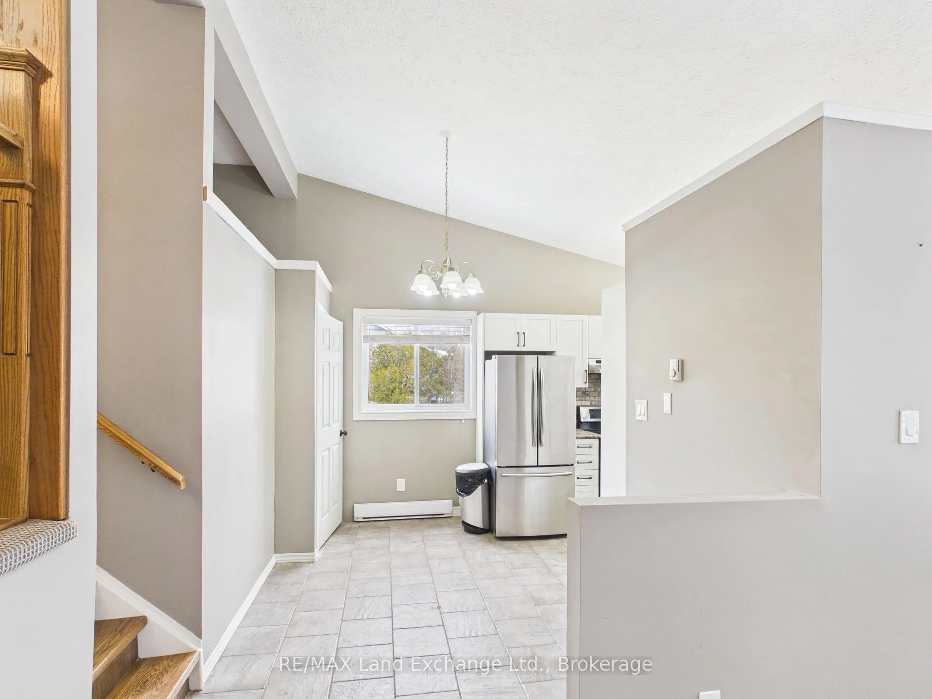 Photo 5 of 655 Hunter Street, Kincardine — HOMEH