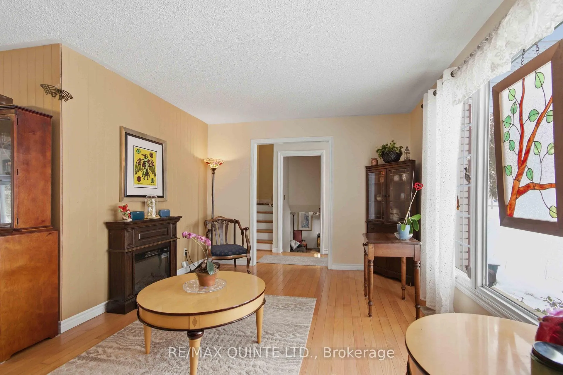 Photo 12 of 527 Montrose Road, Quinte West, Sidney Ward — HOMEH
