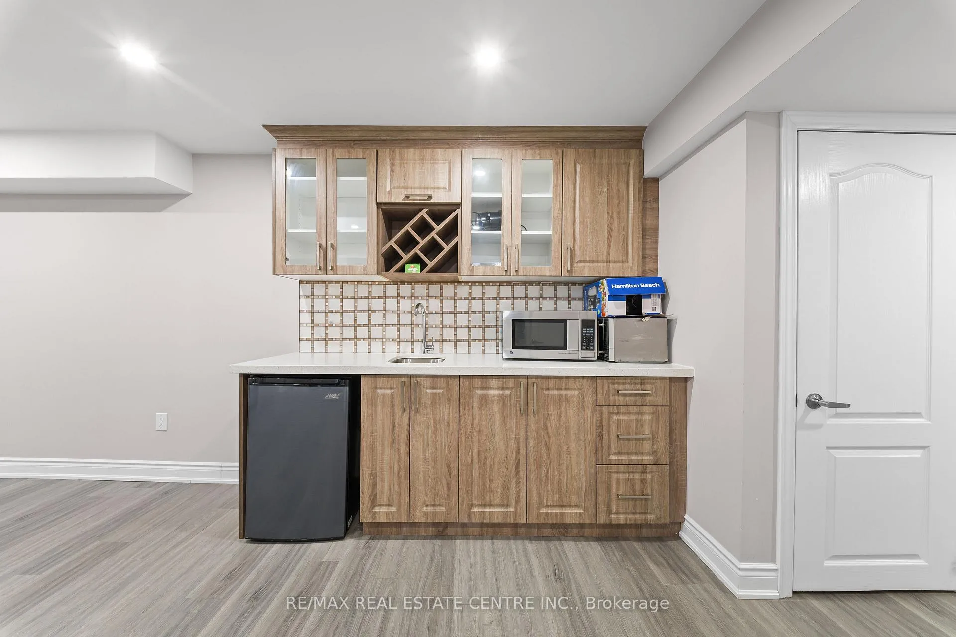 Photo 21 of 74 Ivor Crescent, Brampton, Northwest Brampton — HOMEH