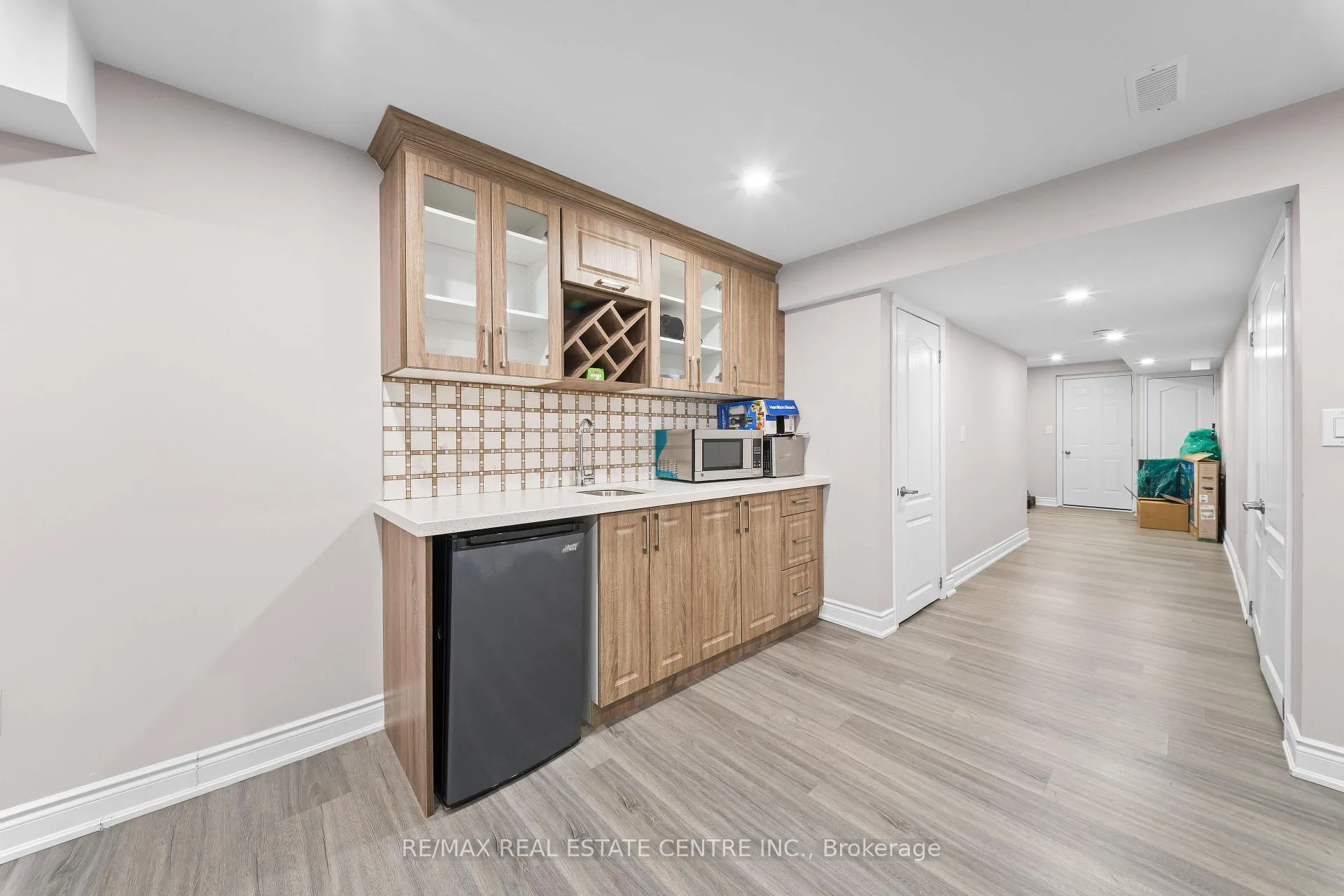 Photo 22 of 74 Ivor Crescent, Brampton, Northwest Brampton — HOMEH