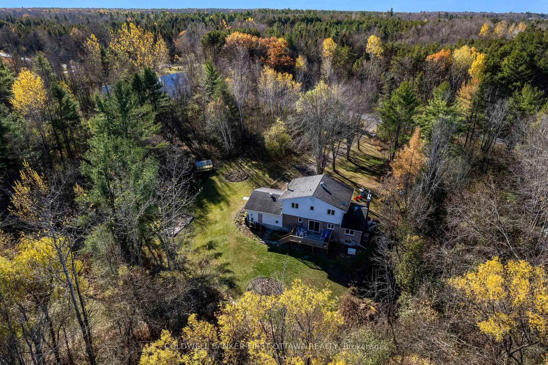 Photo 3 of 3900 Stonecrest Road, Ottawa, Dunrobin — HOMEH