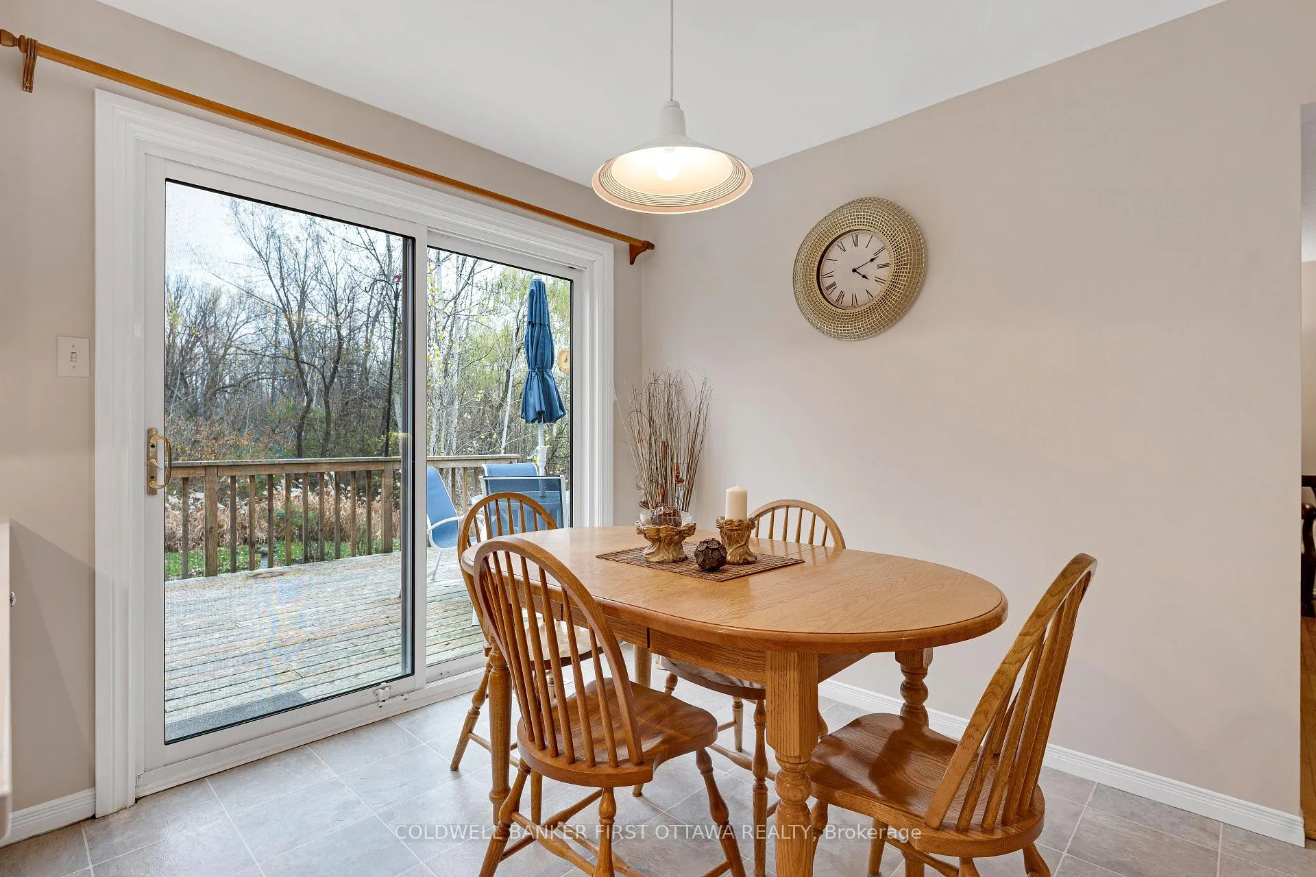 Photo 10 of 3900 Stonecrest Road, Ottawa, Dunrobin — HOMEH
