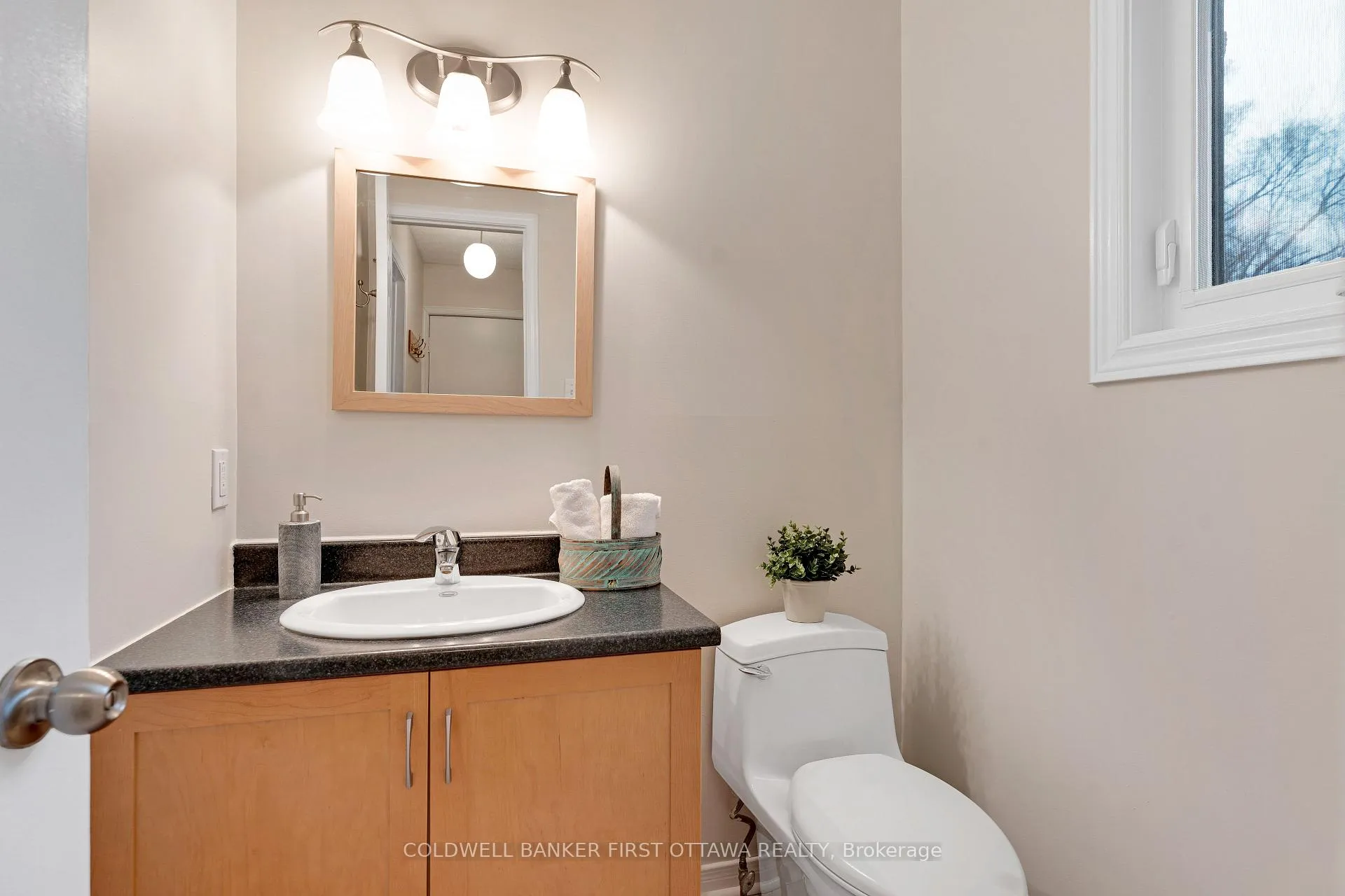 Photo 15 of 3900 Stonecrest Road, Ottawa, Dunrobin — HOMEH