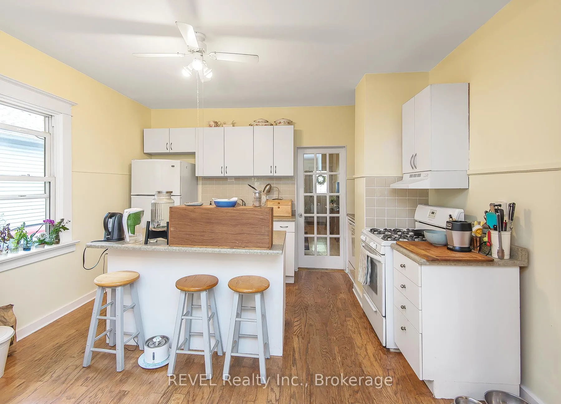 Photo 10 of 6510 Culp Street, Niagara Falls, Dorchester — HOMEH