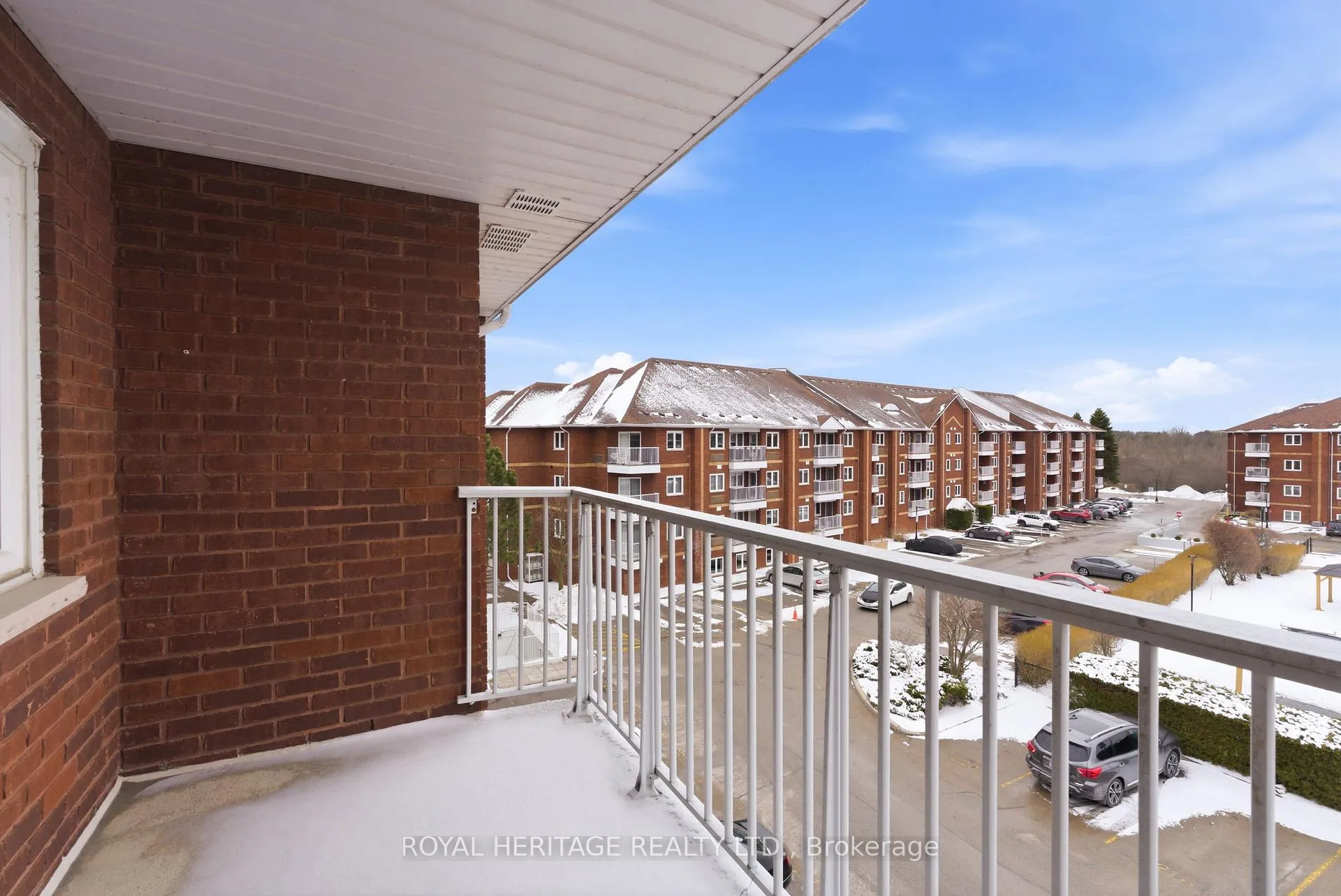 Photo 17 of Unit 409, 195 Lake Driveway, Ajax, South West — HOMEH