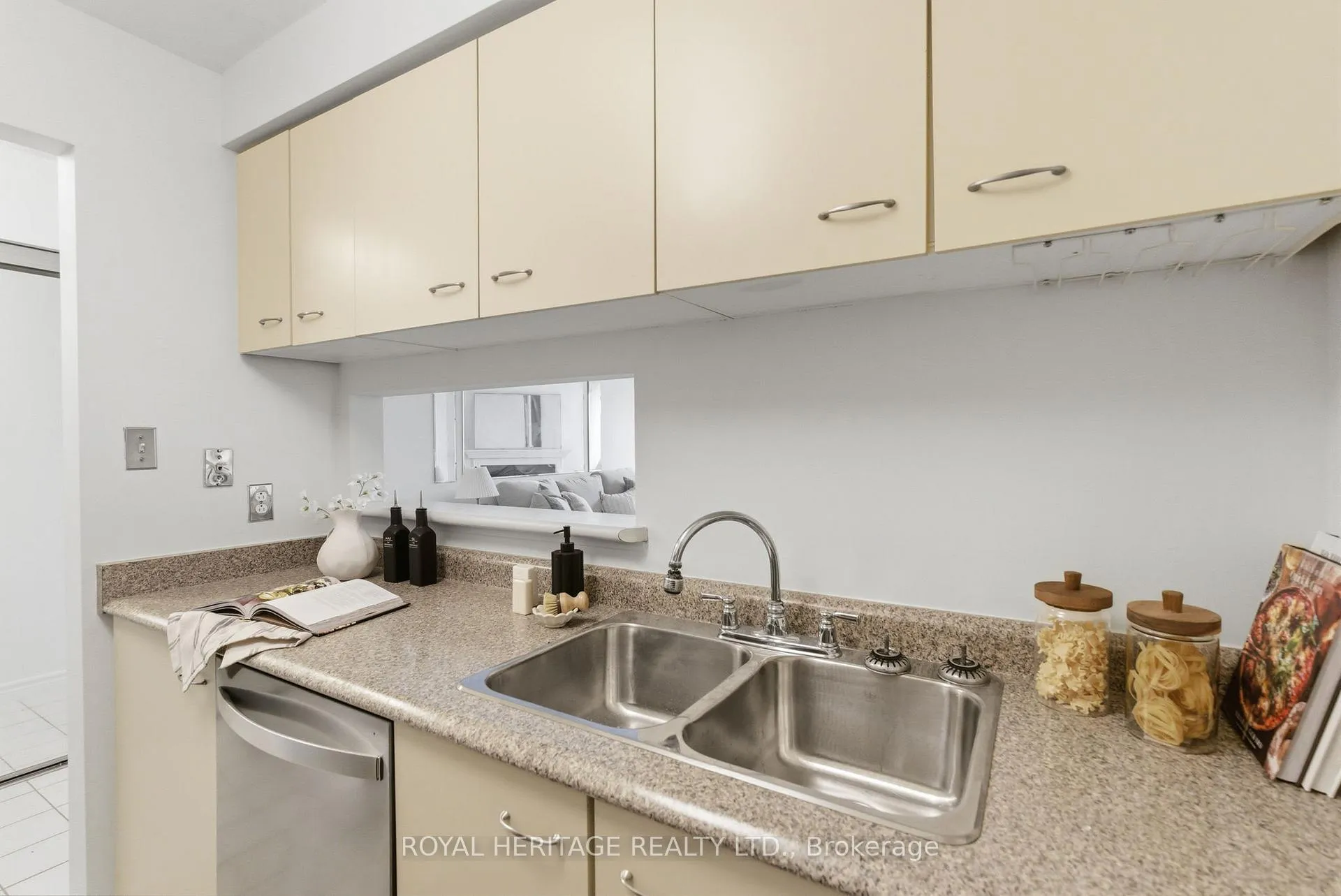 Photo 27 of Unit 409, 195 Lake Driveway, Ajax, South West — HOMEH