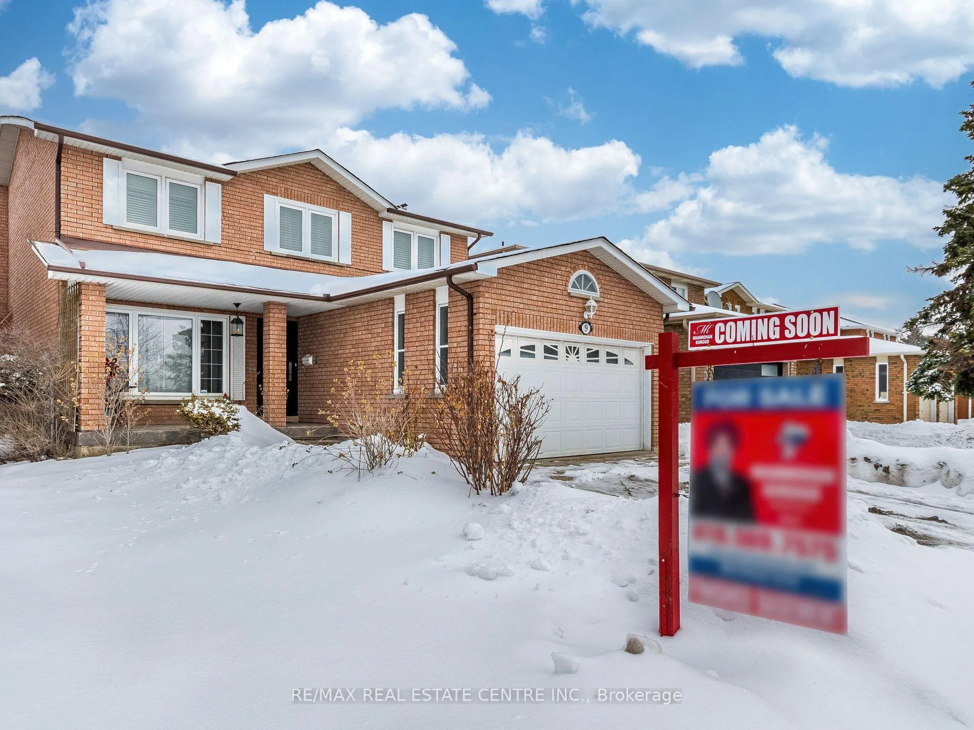 Photo 2 of 9 Turtlecreek Boulevard, Brampton, Fletcher's Creek South — HOMEH
