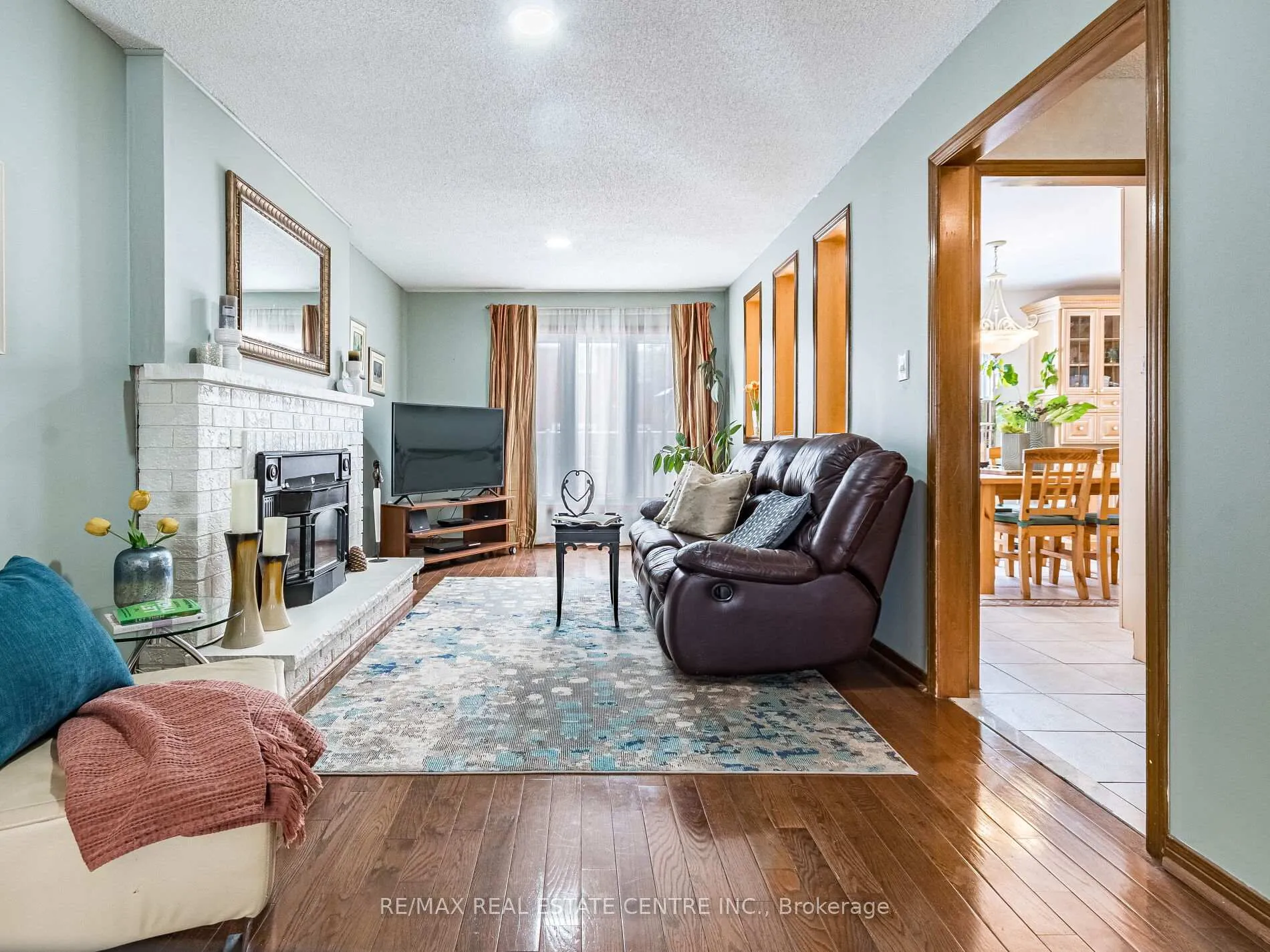 Photo 11 of 9 Turtlecreek Boulevard, Brampton, Fletcher's Creek South — HOMEH