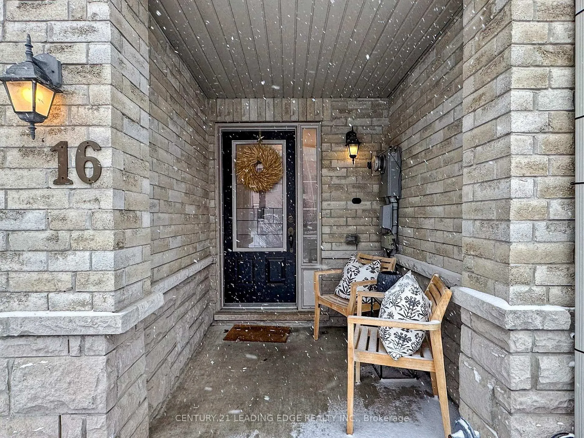 Photo 1 of 16 Silvester Street, Ajax, Central East — HOMEH