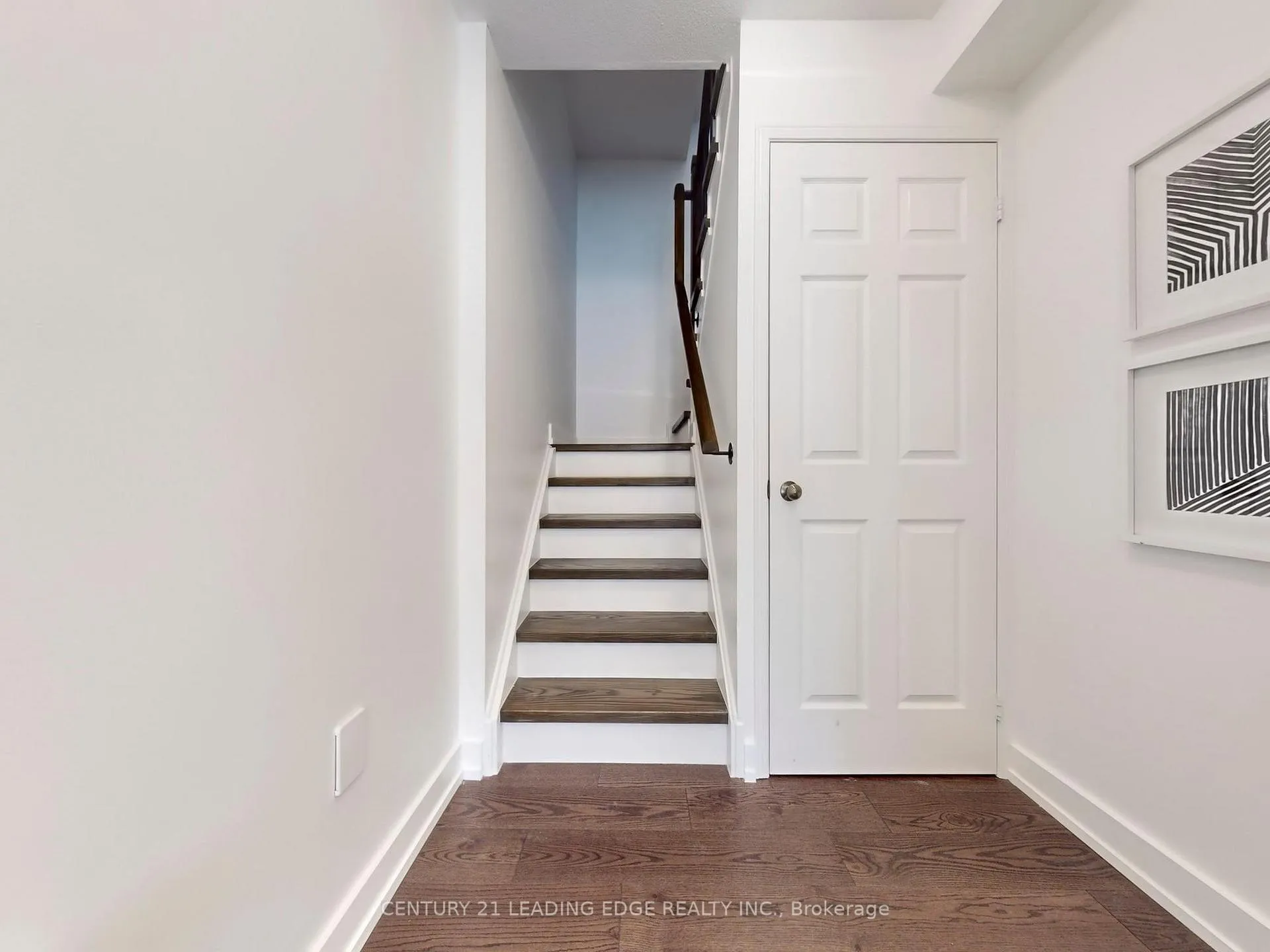 Photo 4 of 16 Silvester Street, Ajax, Central East — HOMEH