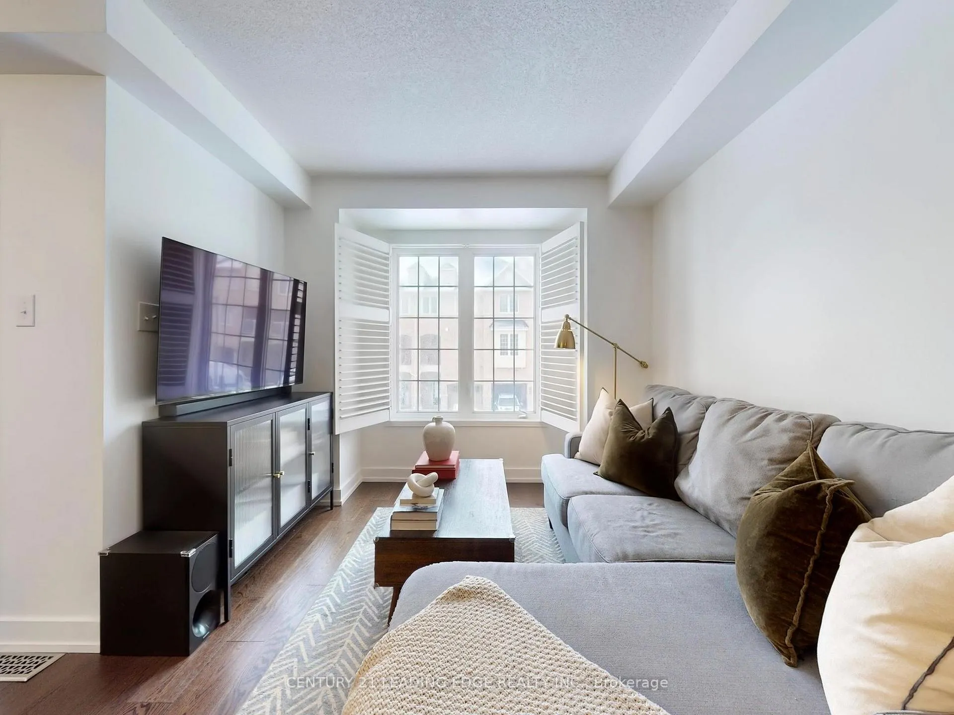 Photo 7 of 16 Silvester Street, Ajax, Central East — HOMEH