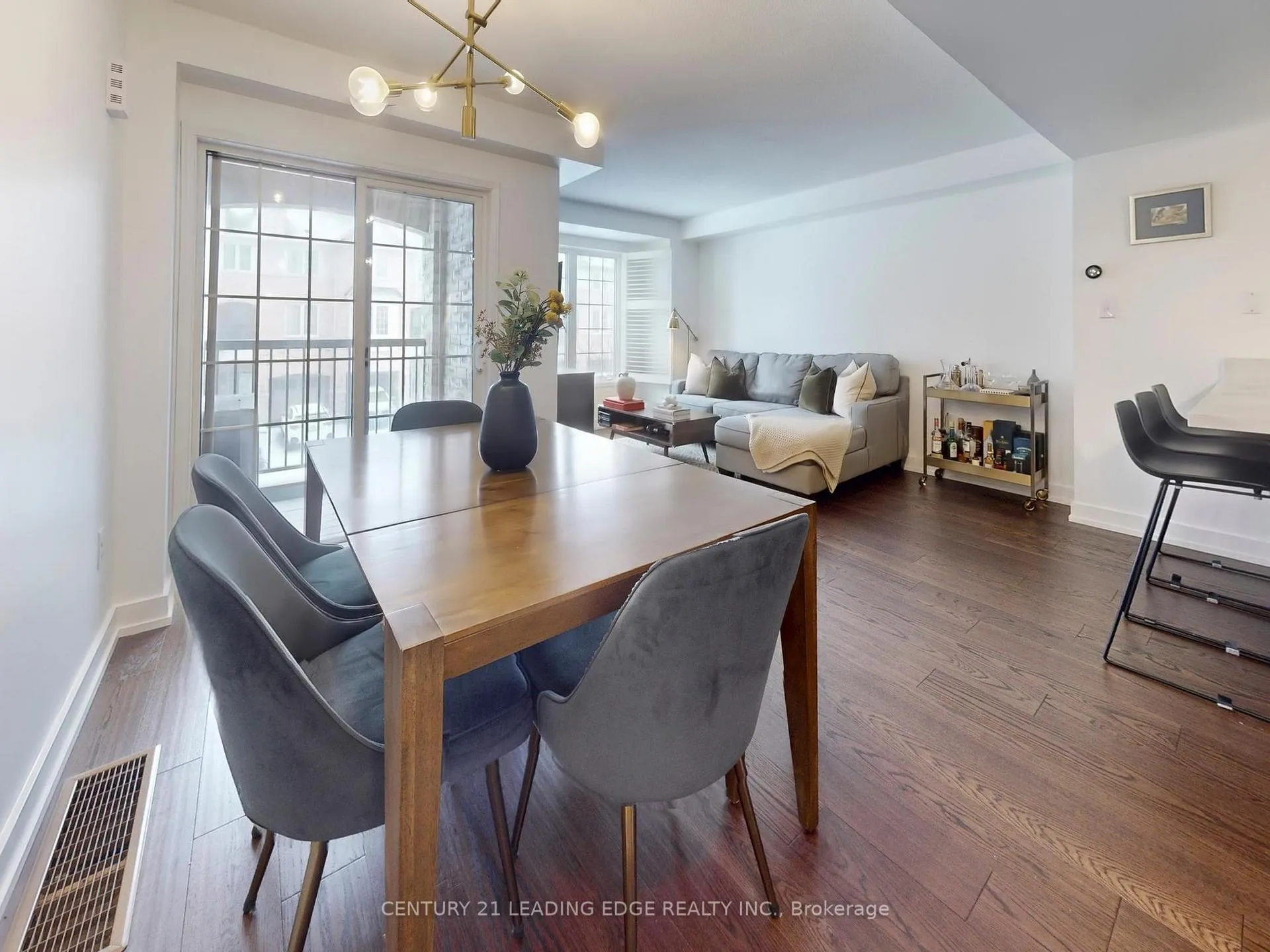 Photo 20 of 16 Silvester Street, Ajax, Central East — HOMEH