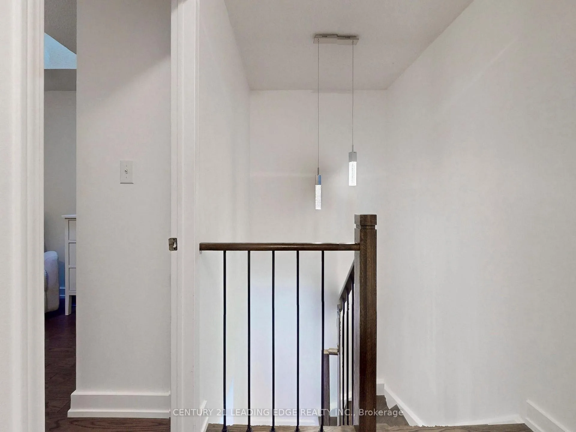 Photo 23 of 16 Silvester Street, Ajax, Central East — HOMEH
