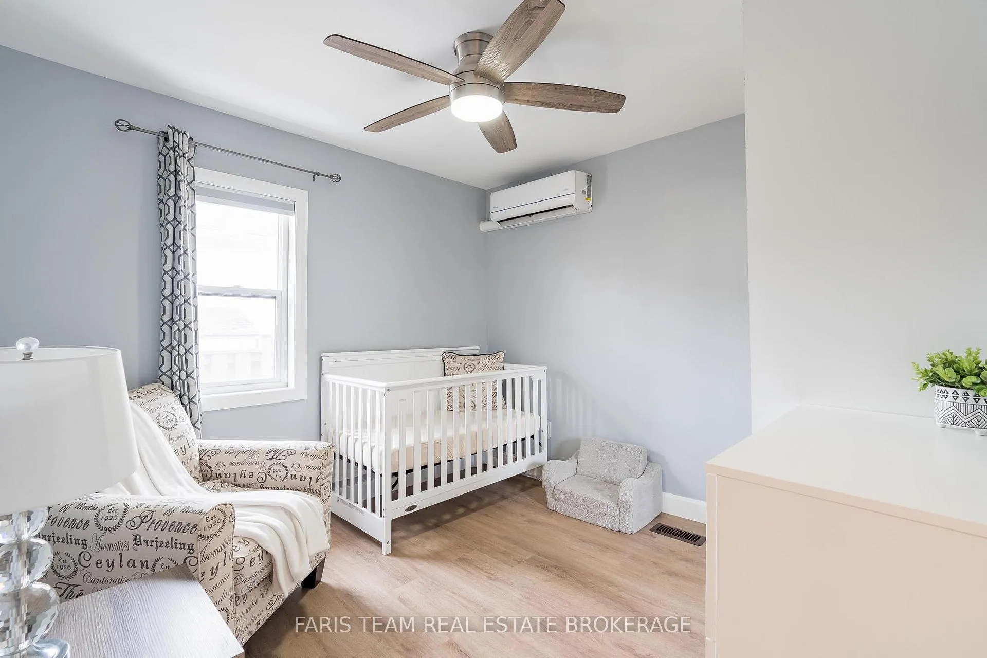 Photo 20 of 115 Bayview Drive, Barrie, Allandale Heights — HOMEH