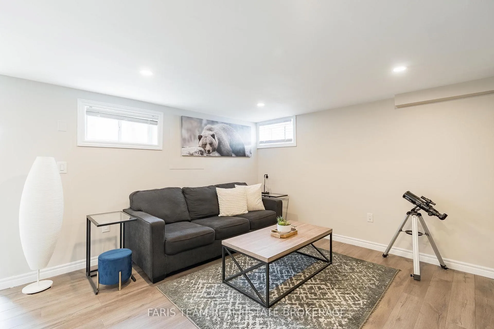 Photo 29 of 115 Bayview Drive, Barrie, Allandale Heights — HOMEH