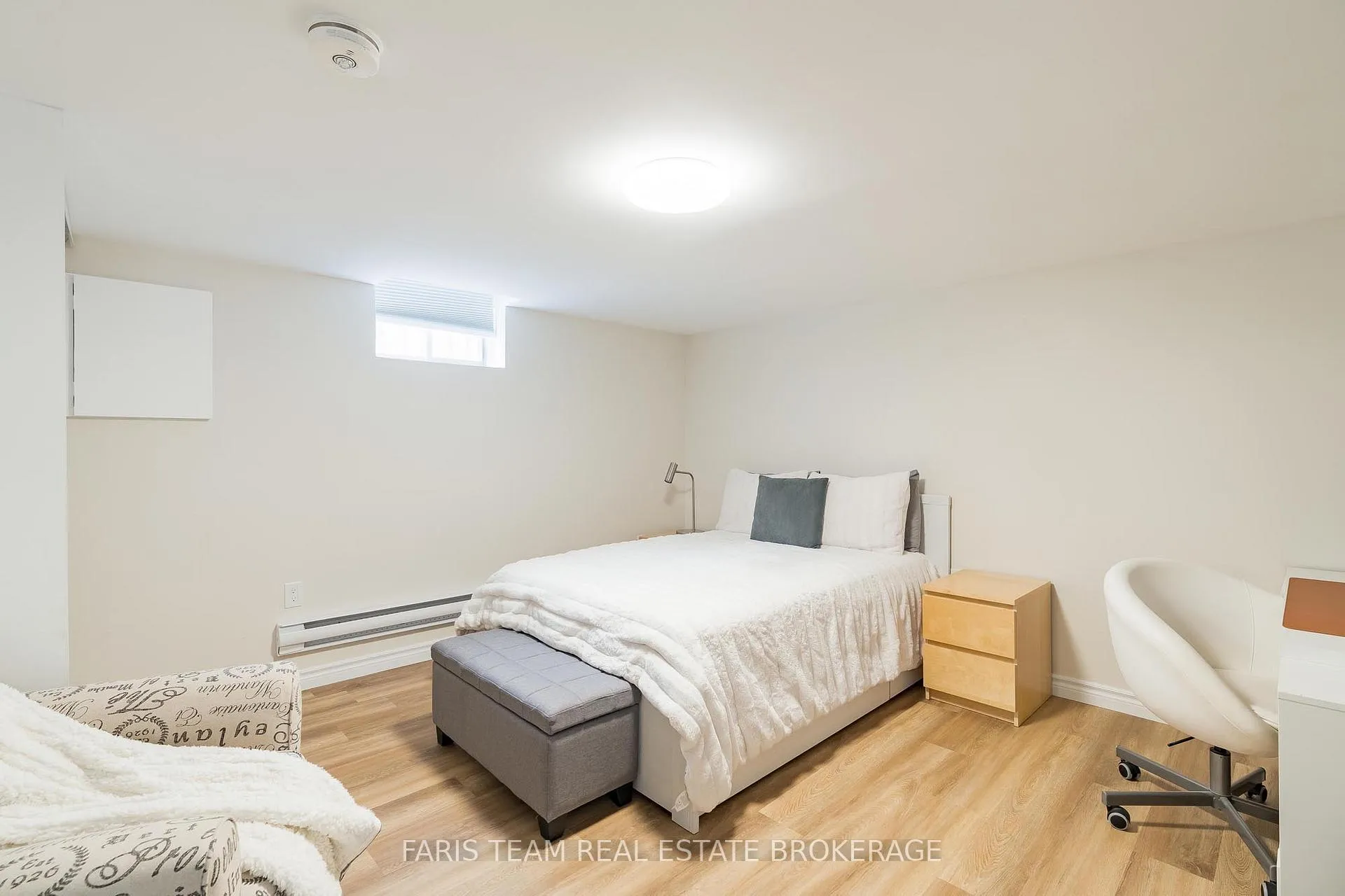 Photo 34 of 115 Bayview Drive, Barrie, Allandale Heights — HOMEH