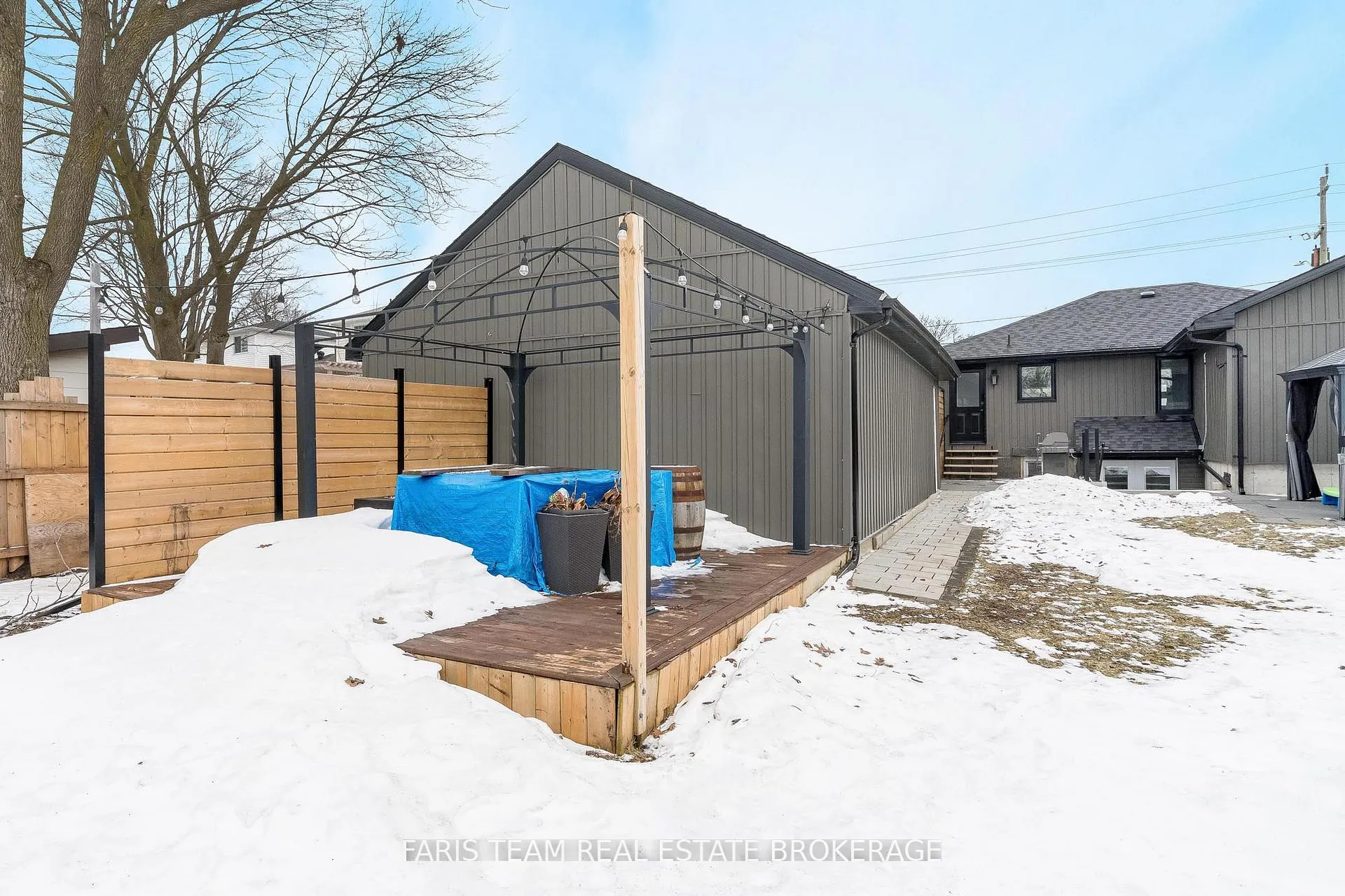 Photo 42 of 115 Bayview Drive, Barrie, Allandale Heights — HOMEH