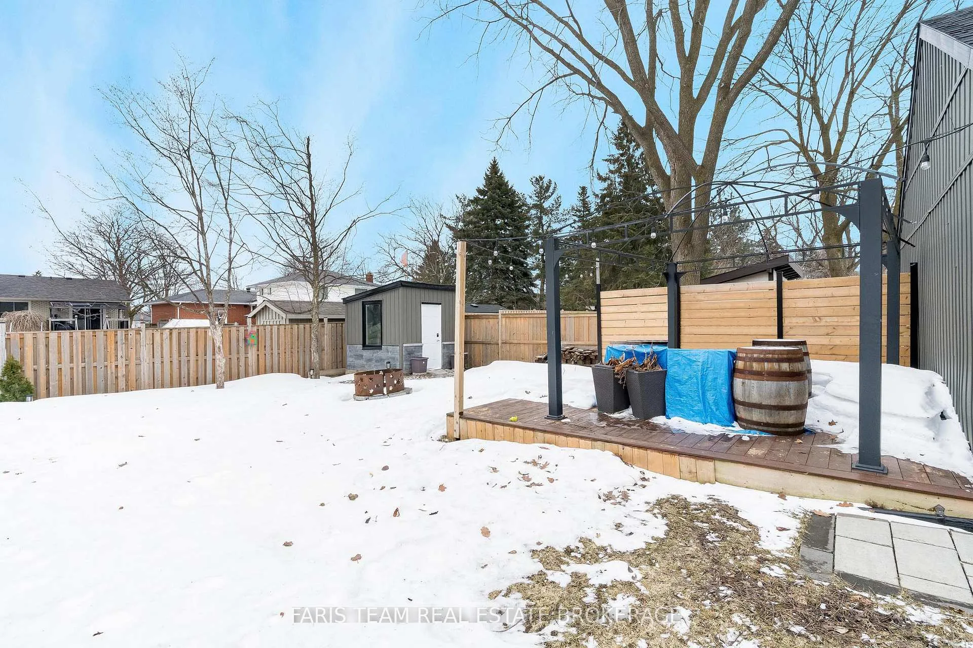 Photo 44 of 115 Bayview Drive, Barrie, Allandale Heights — HOMEH