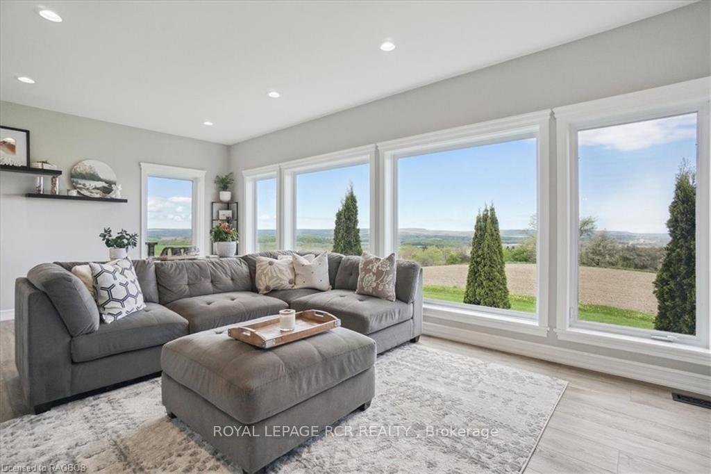 Photo 20 of 157335 7TH Line, Meaford — HOMEH