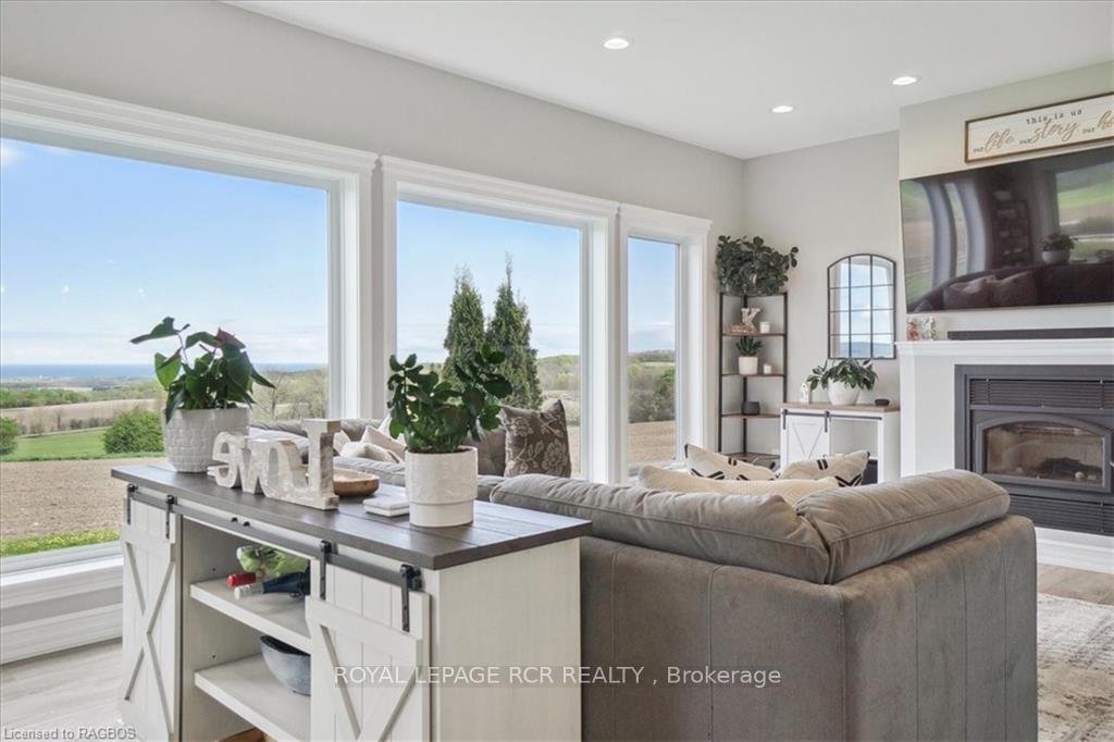 Photo 21 of 157335 7TH Line, Meaford — HOMEH